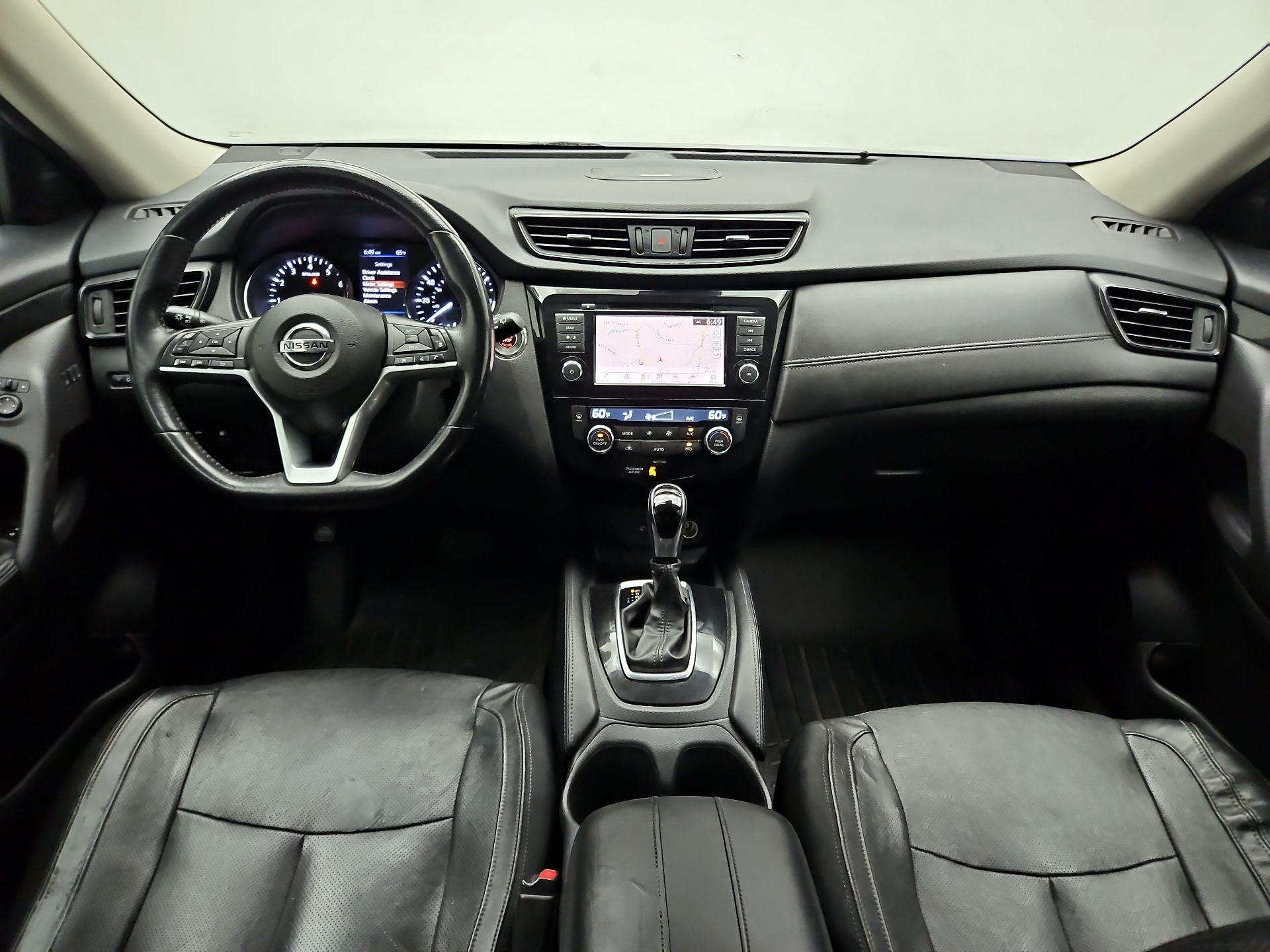 Thumbnail: 2018 Nissan Rogue - 8