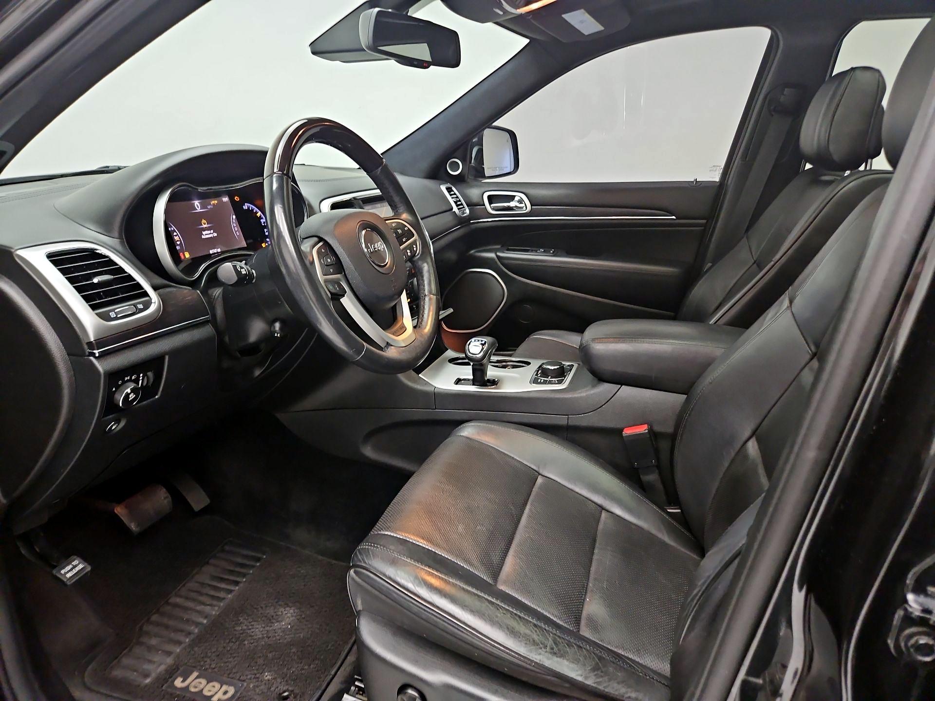 Thumbnail: 2014 Jeep Grand Cherokee - 11
