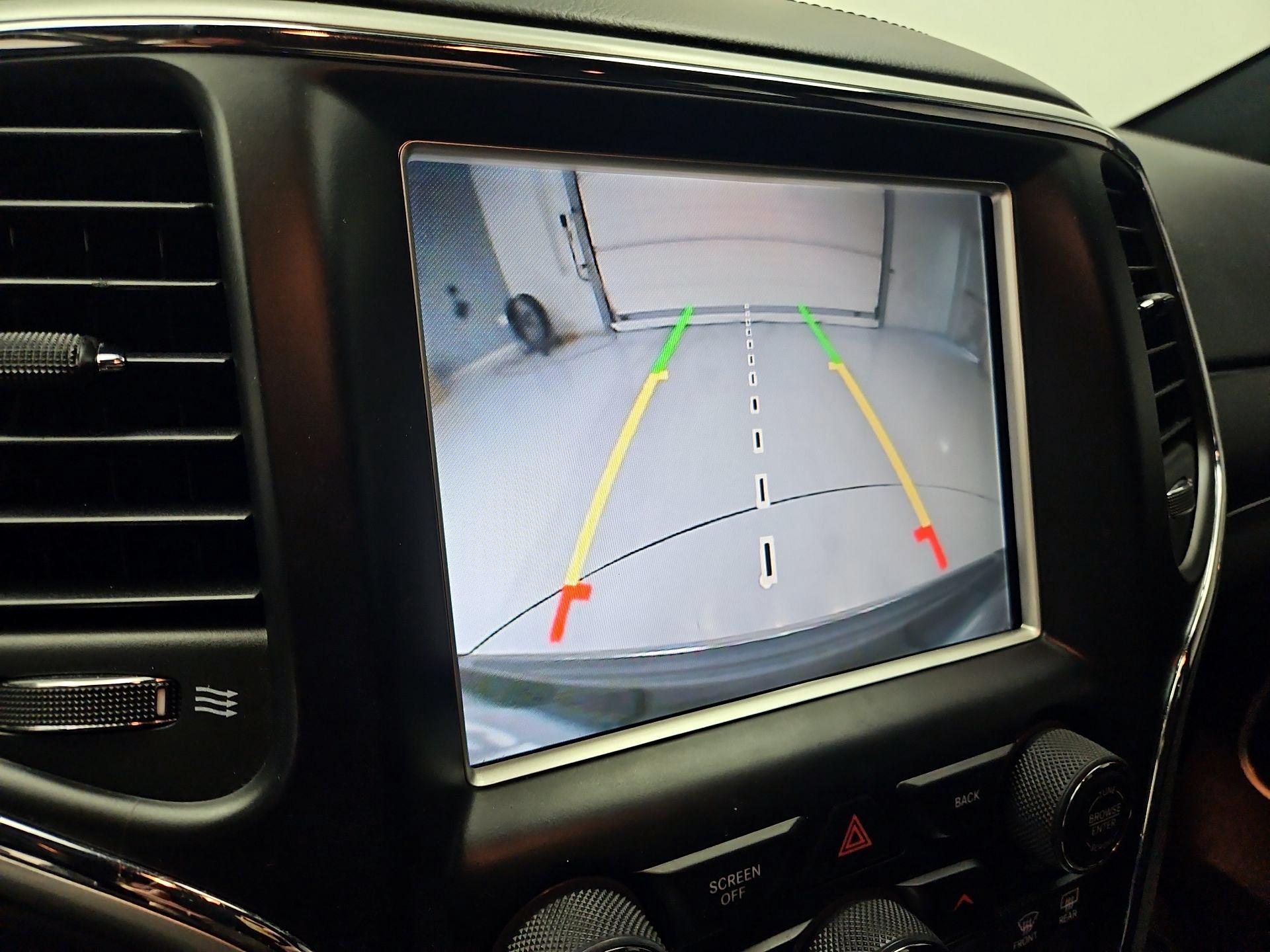 Thumbnail: 2014 Jeep Grand Cherokee - 15