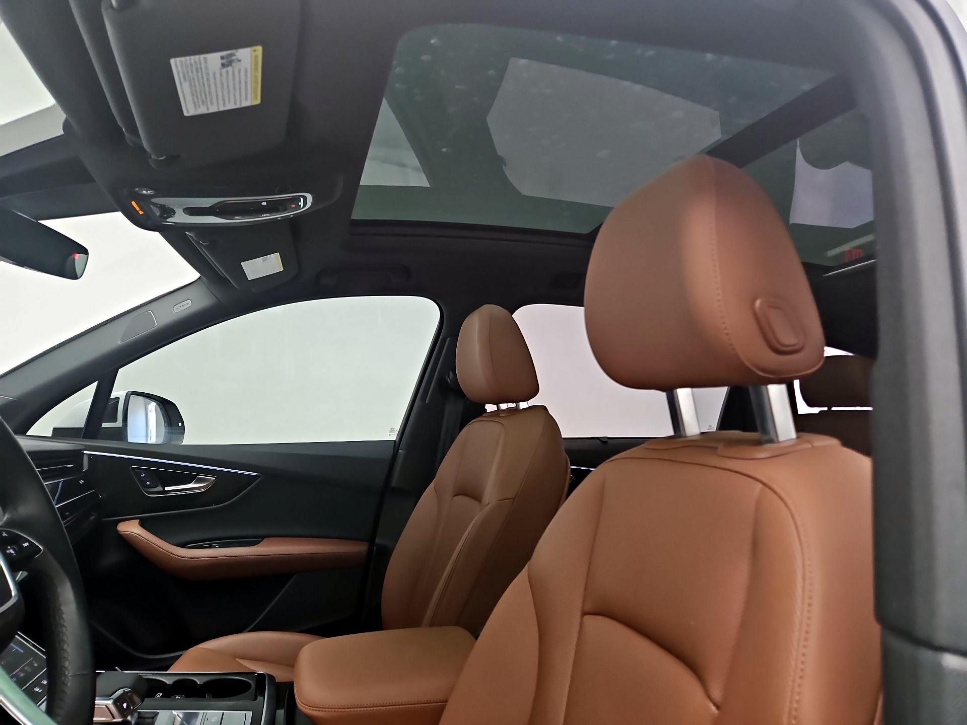 Thumbnail: 2022 Audi Q7 - 20