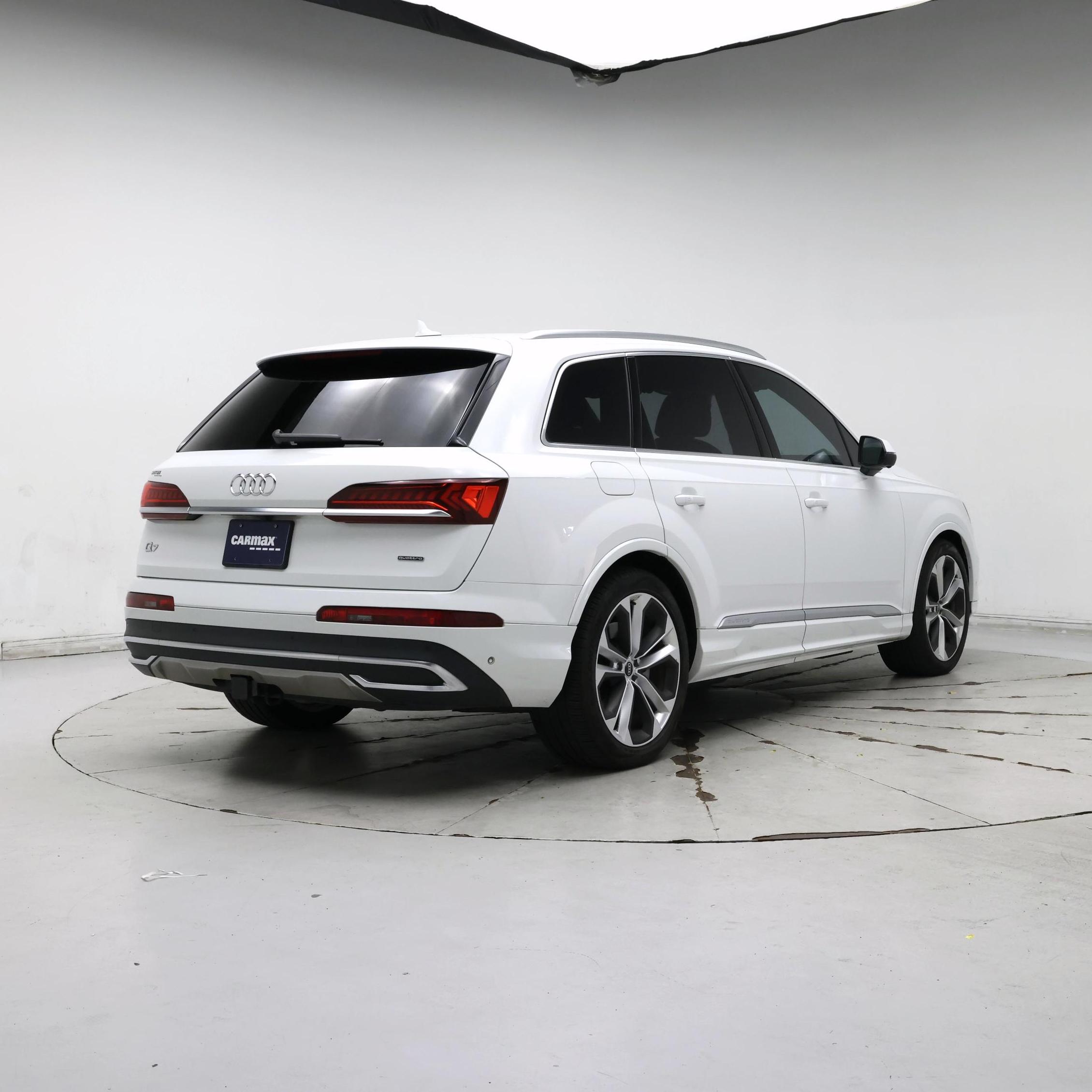 Thumbnail: 2022 Audi Q7 - 8