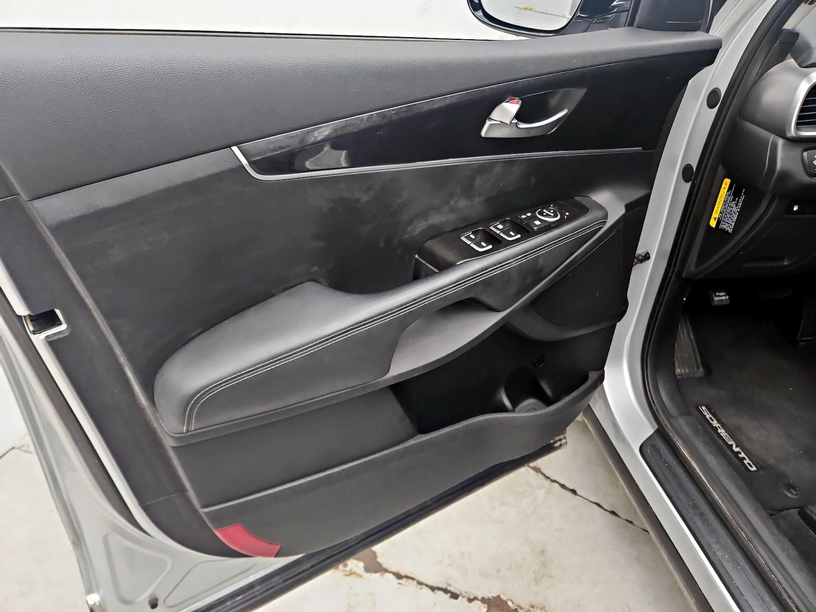 2017 Kia Sorento L - Photo 13