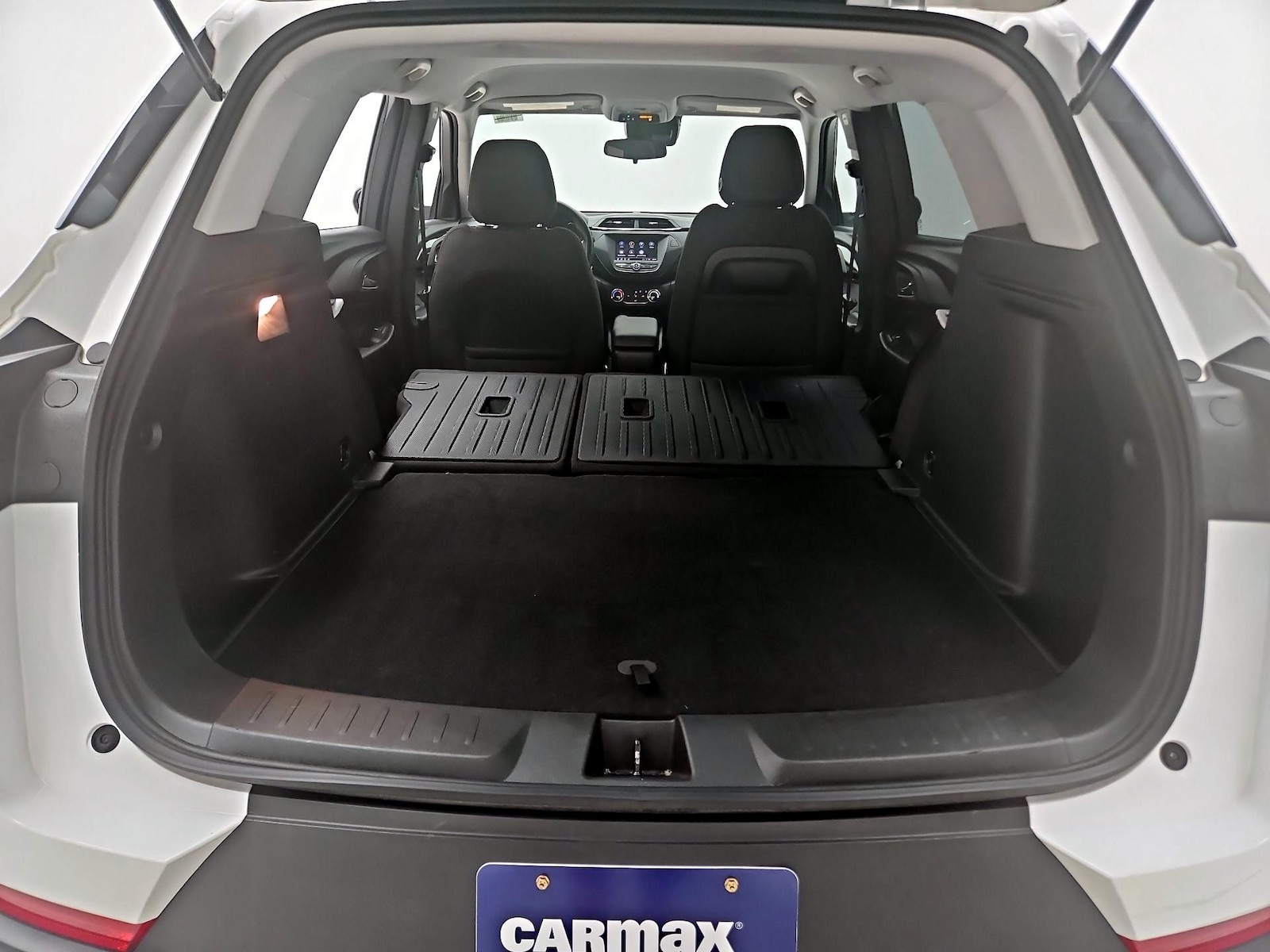 2023 Chevrolet TrailBlazer LS - Photo 22