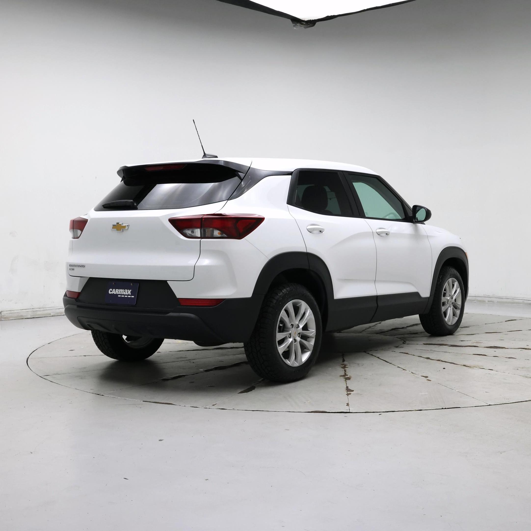 Thumbnail: 2023 Chevrolet TrailBlazer - 8