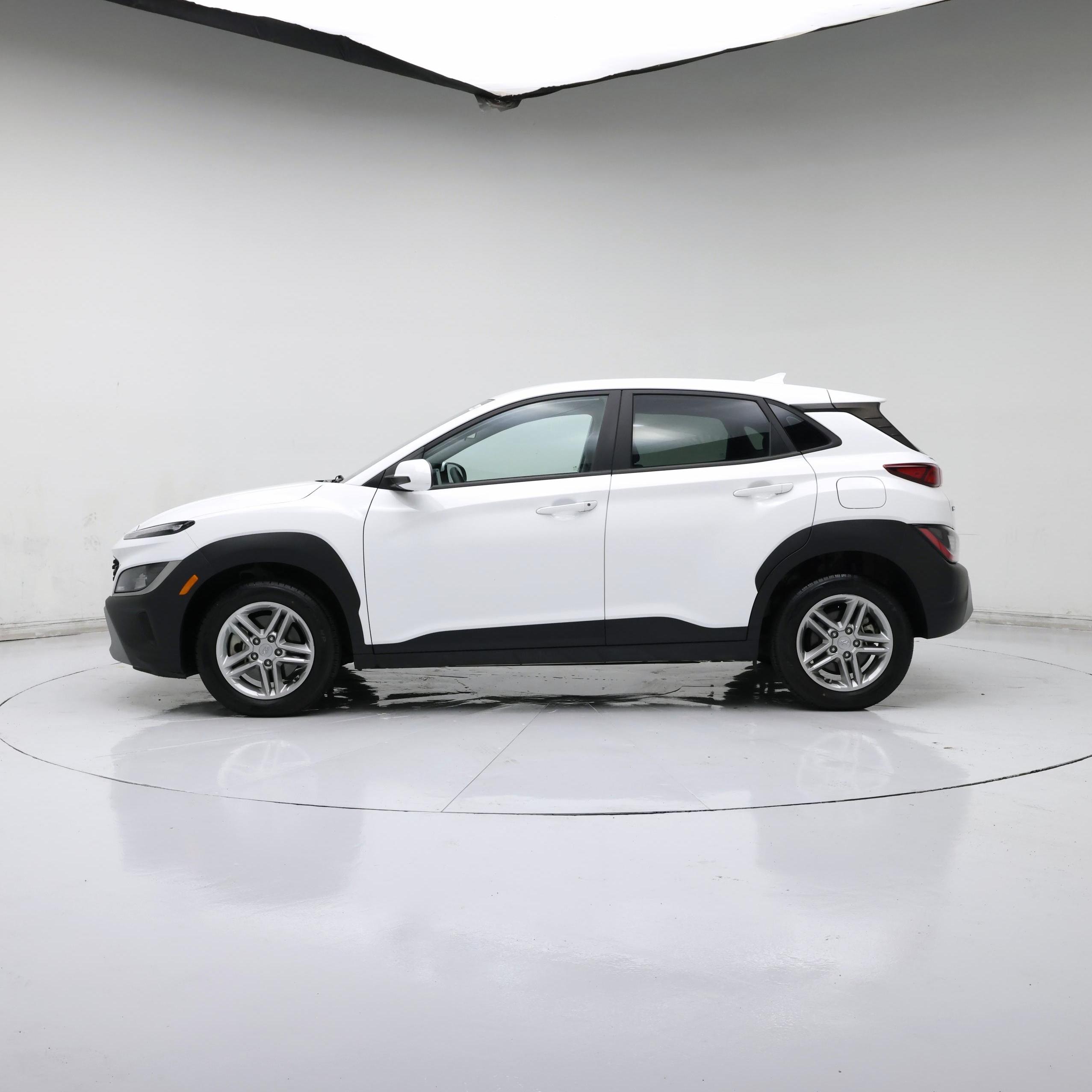 Thumbnail: 2022 Hyundai Kona - 3