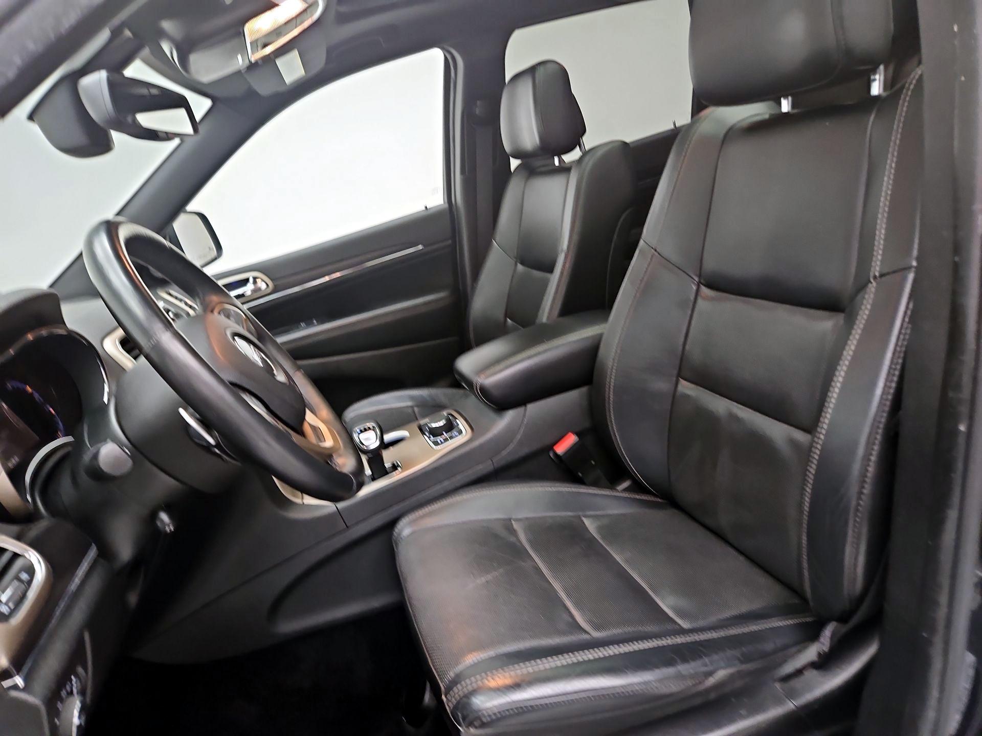 Thumbnail: 2014 Jeep Grand Cherokee - 11