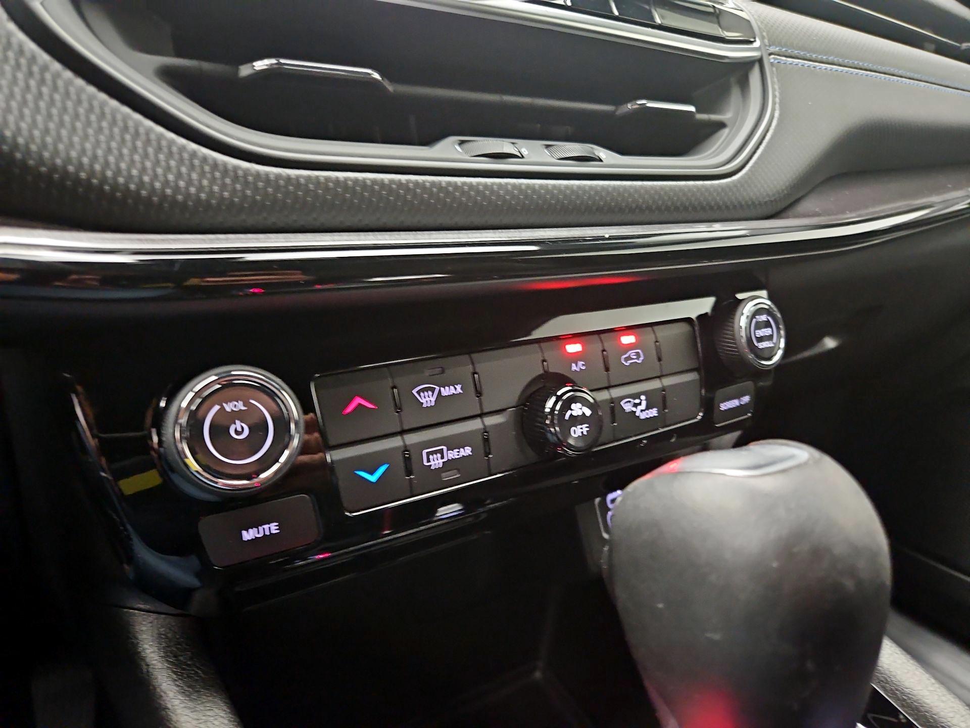 Thumbnail: 2025 Jeep Compass - 16