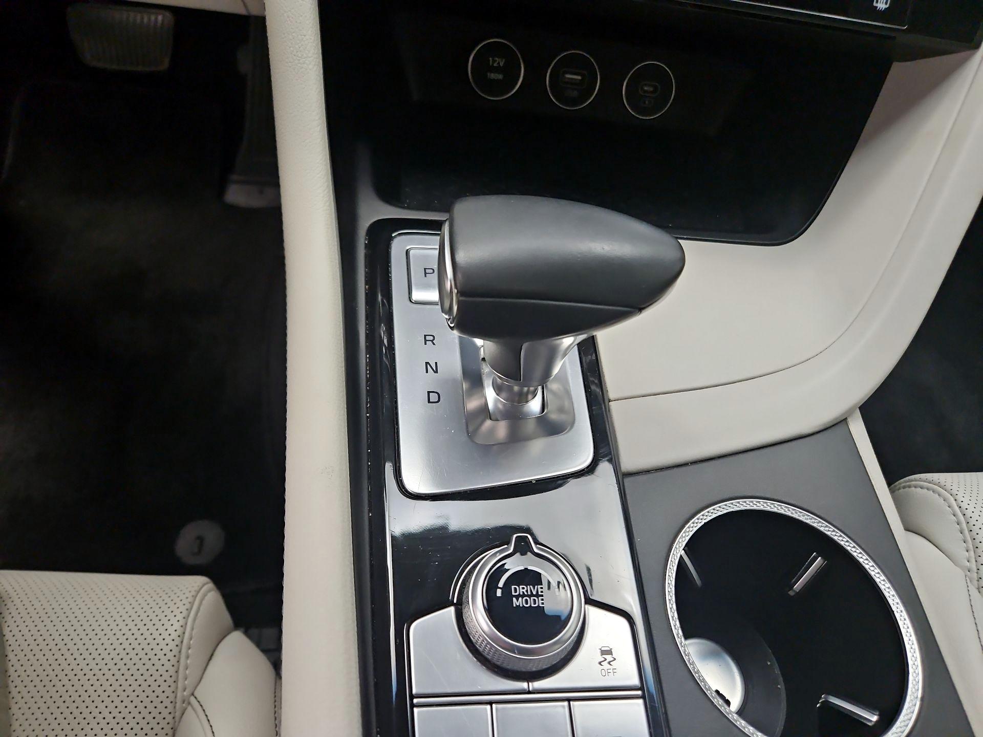 Thumbnail: 2025 Genesis G70 - 18