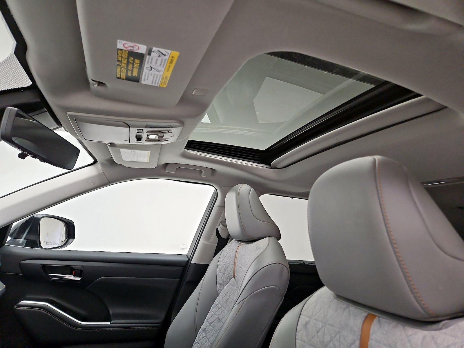 2022 Toyota Highlander Bronze Edition - Photo 20