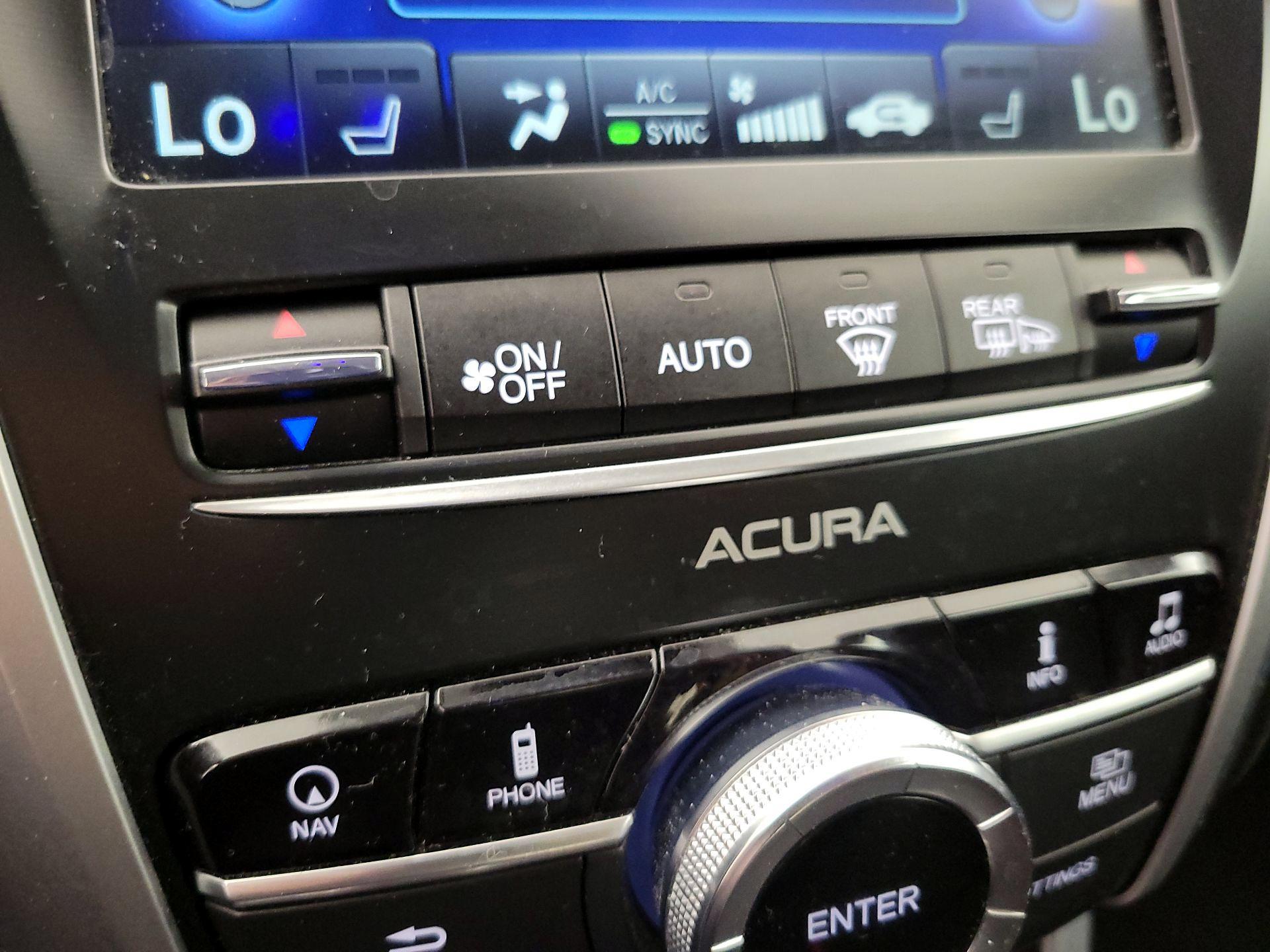 Thumbnail: 2016 Acura TLX - 17