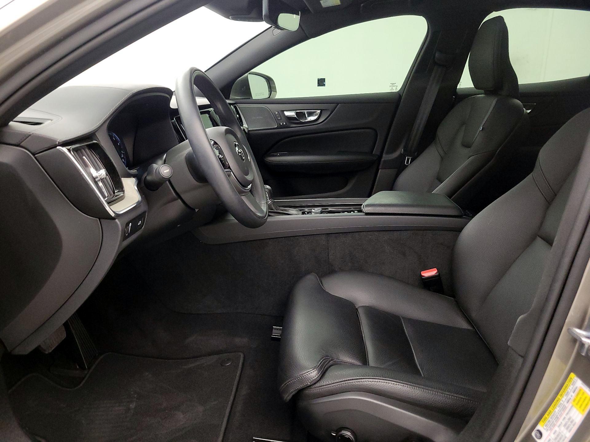 Thumbnail: 2019 Volvo S60 - 11