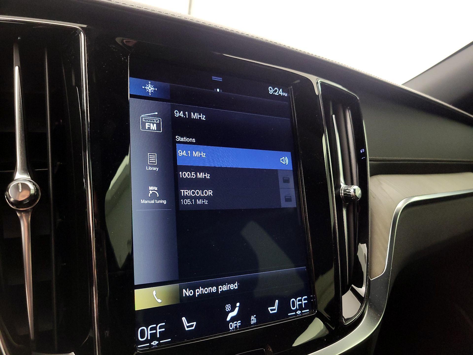 Thumbnail: 2019 Volvo S60 - 16