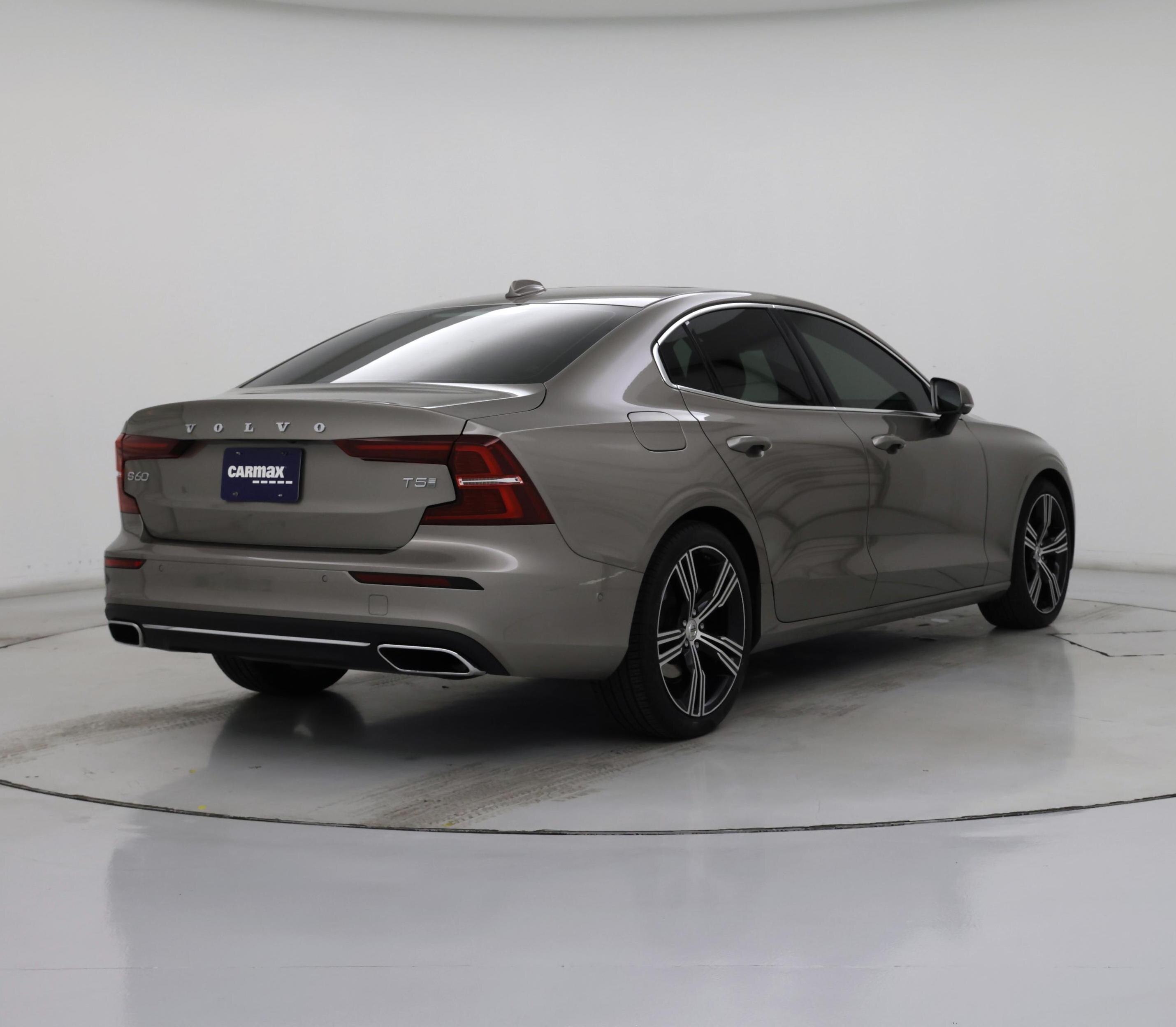 Thumbnail: 2019 Volvo S60 - 8