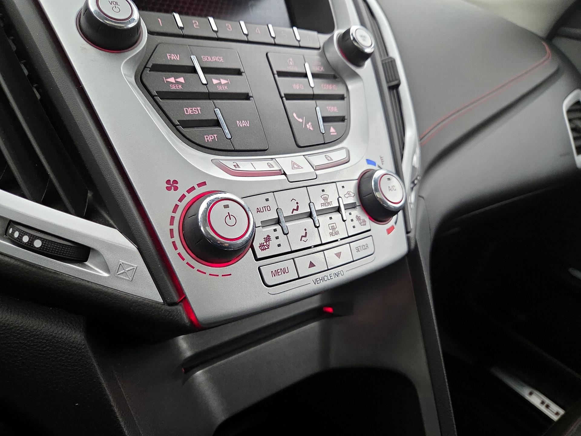 Thumbnail: 2015 GMC Terrain - 15