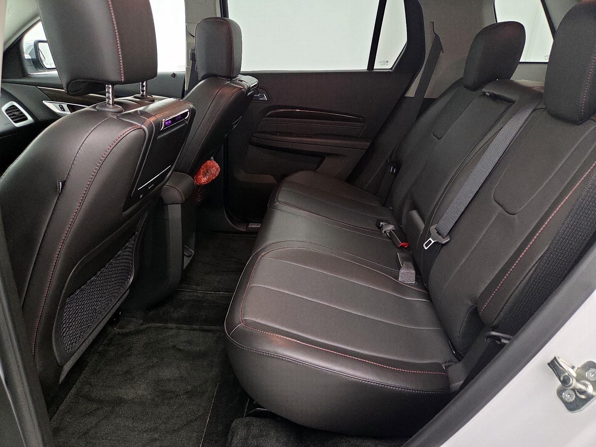 Thumbnail: 2015 GMC Terrain - 18