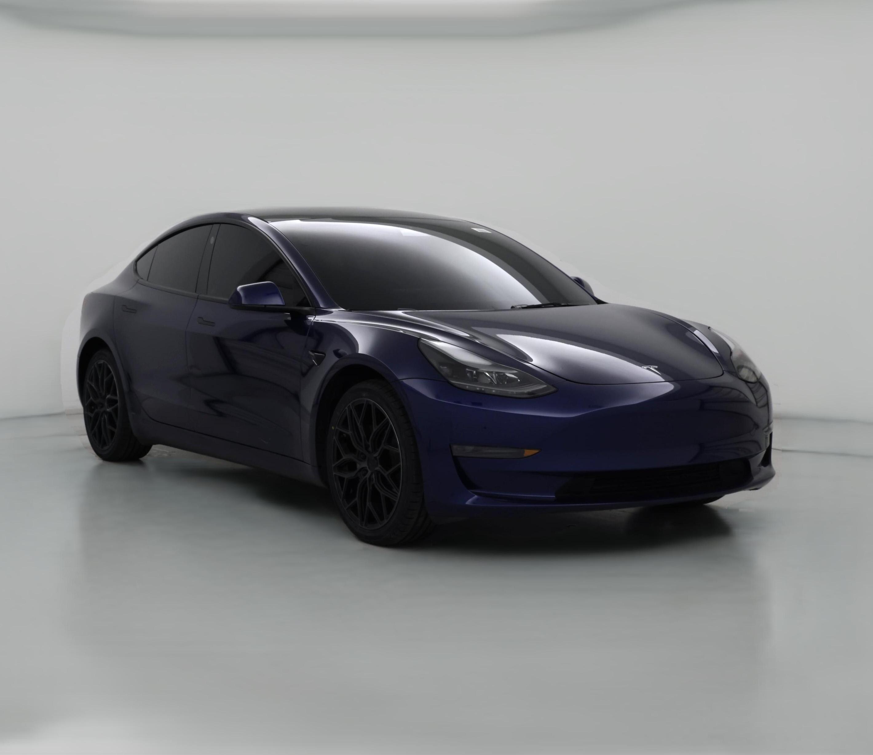 Thumbnail: 2023 Tesla Model 3 - 1