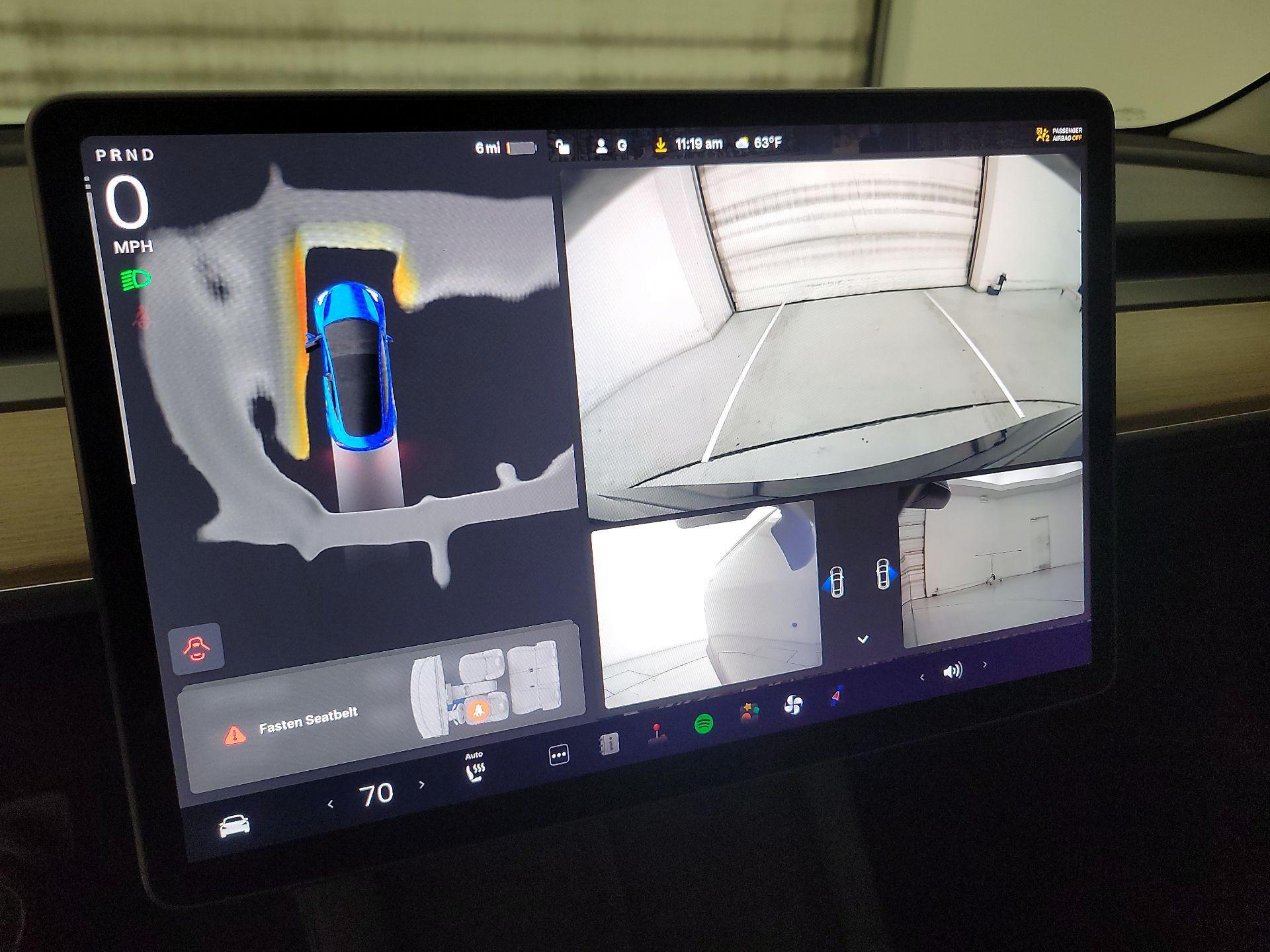 Thumbnail: 2023 Tesla Model 3 - 14