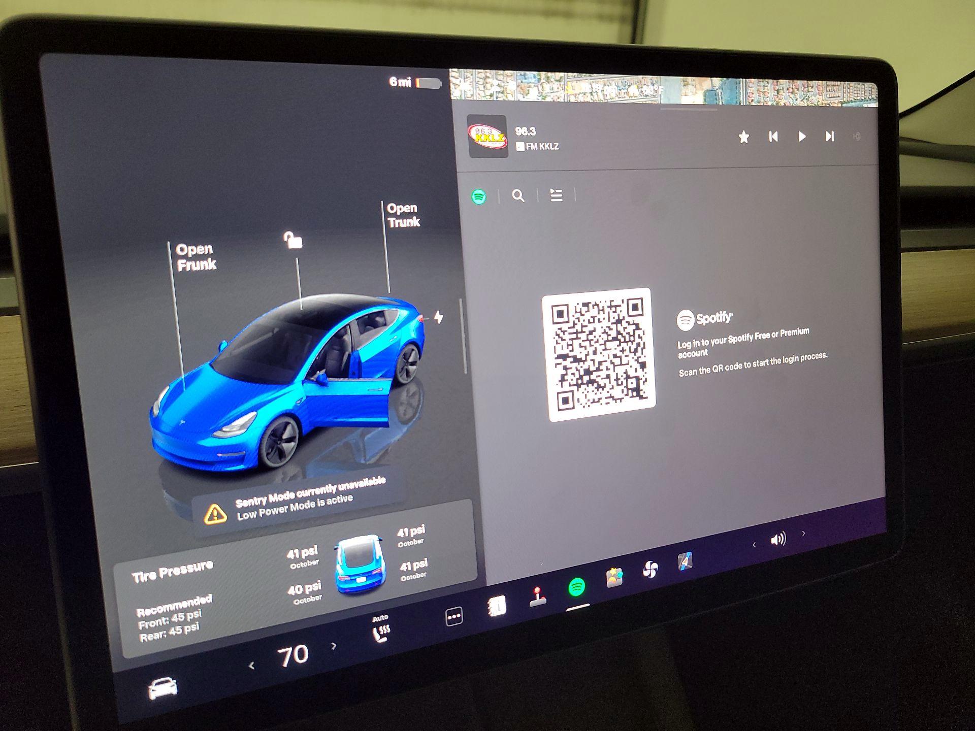 Thumbnail: 2023 Tesla Model 3 - 15