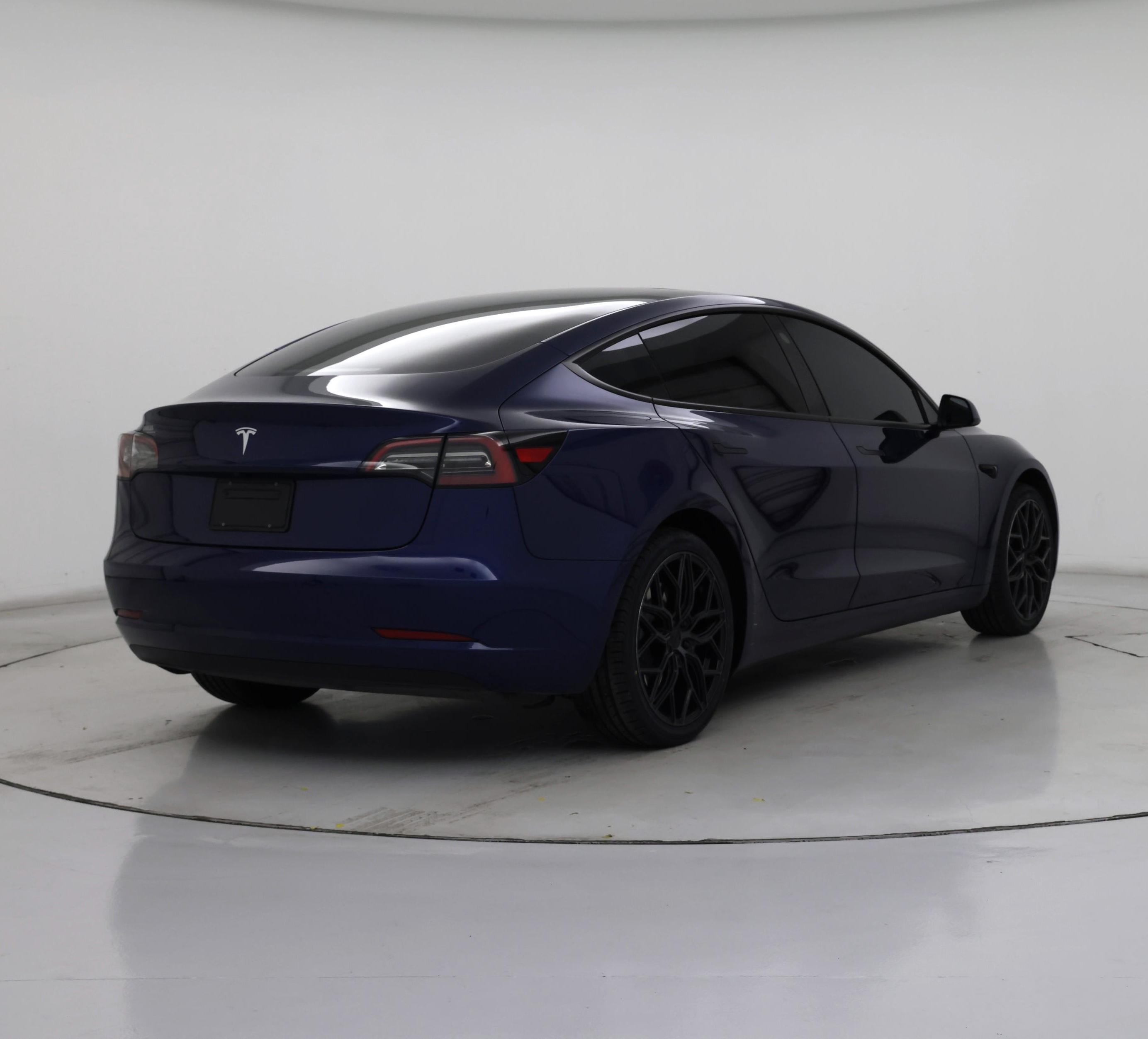 Thumbnail: 2023 Tesla Model 3 - 8