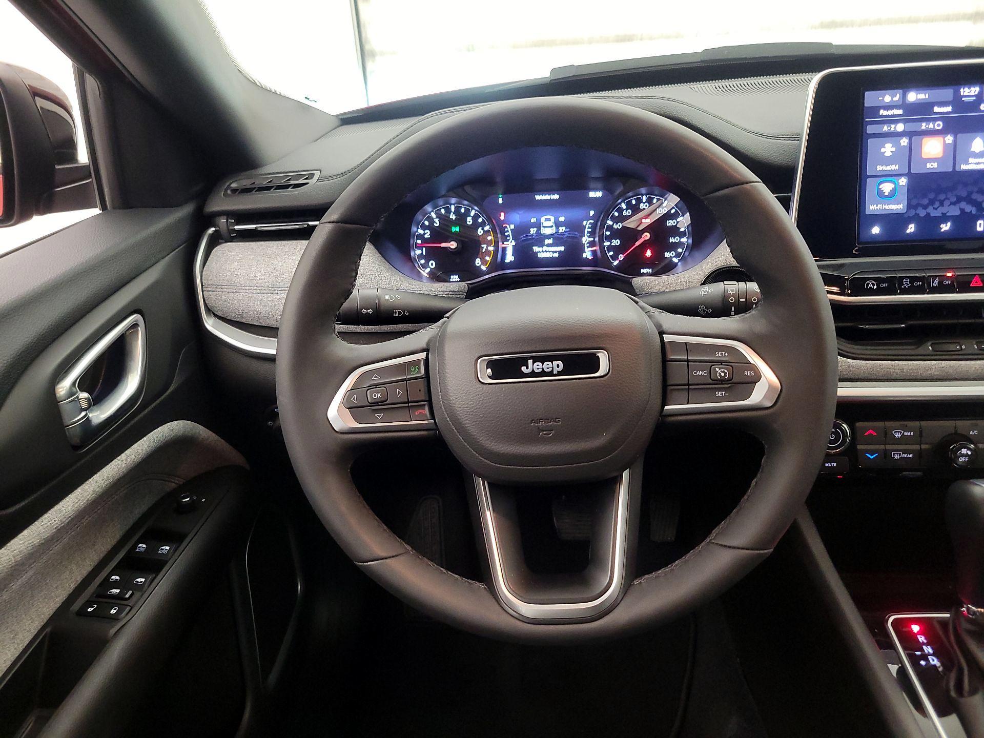 Thumbnail: 2025 Jeep Compass - 10