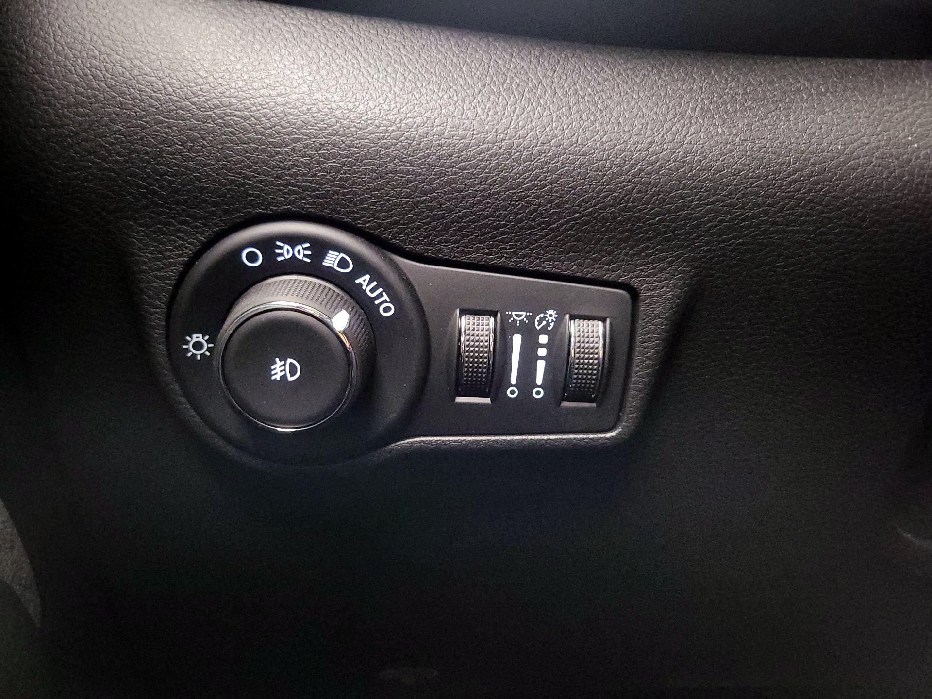 Thumbnail: 2025 Jeep Compass - 13