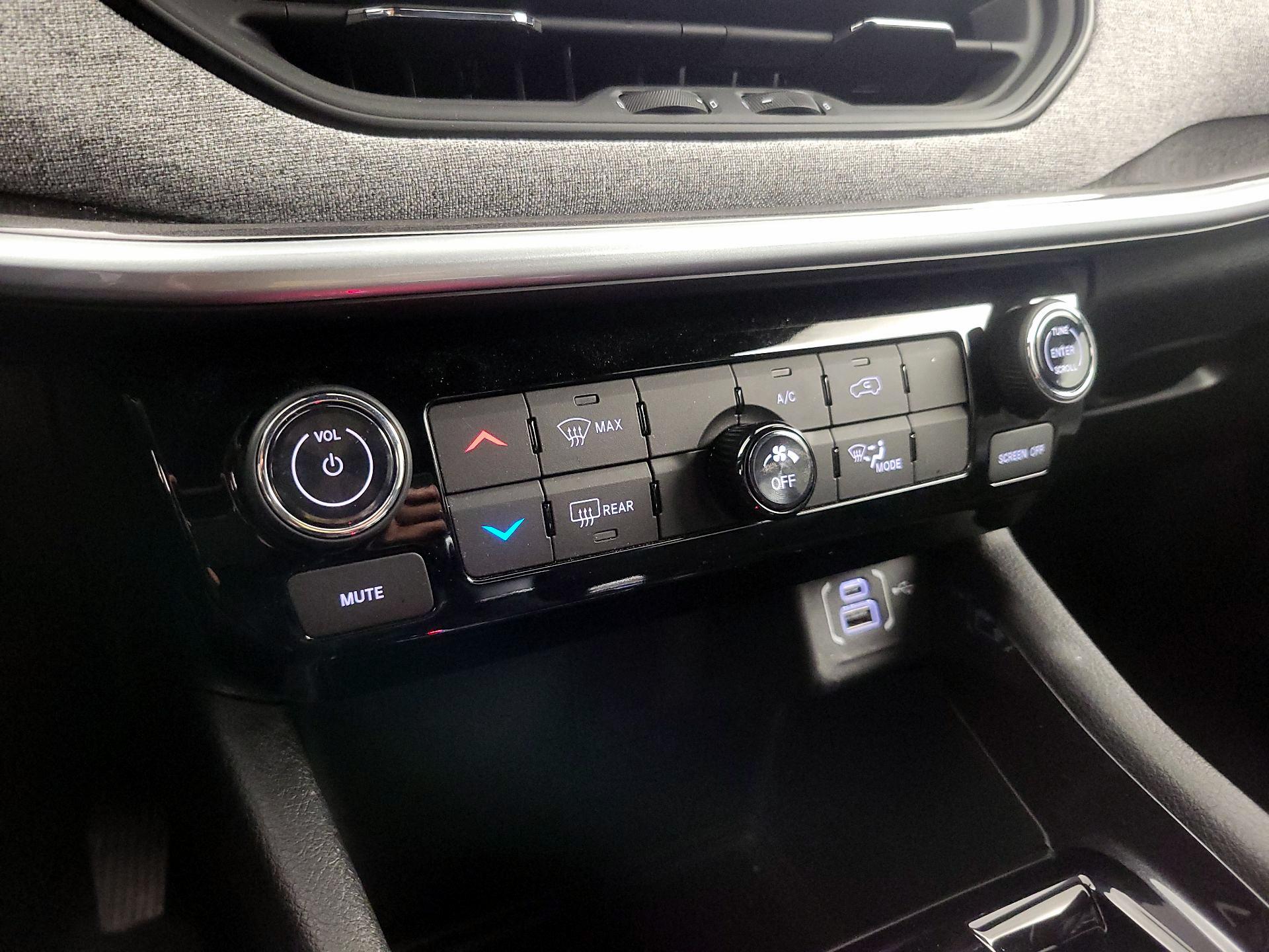 Thumbnail: 2025 Jeep Compass - 16