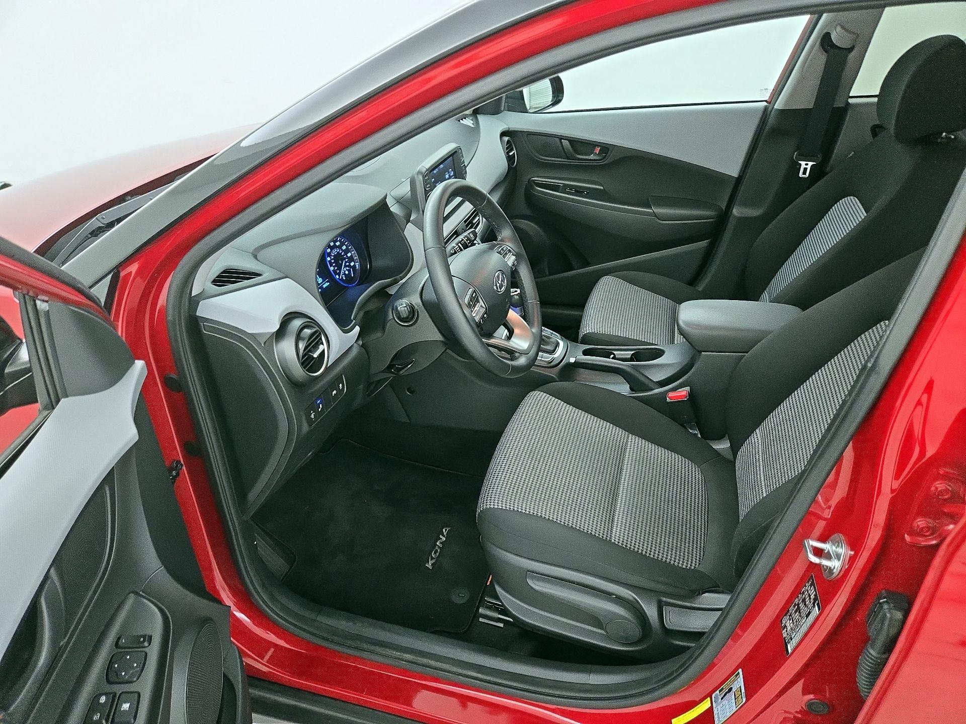 Thumbnail: 2020 Hyundai Kona - 11