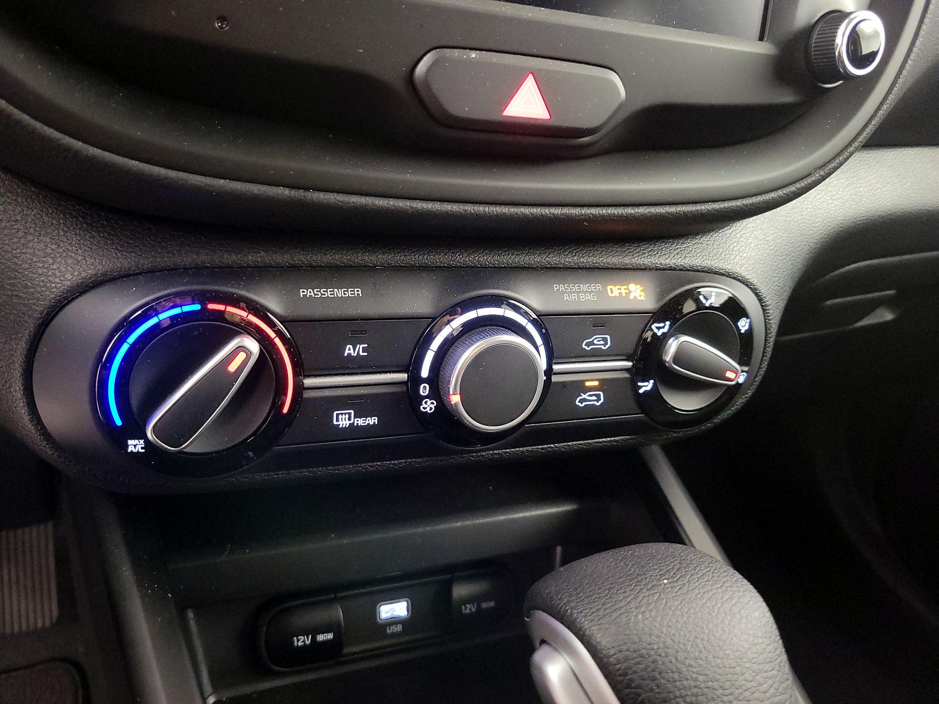 Thumbnail: 2025 Kia Soul - 16