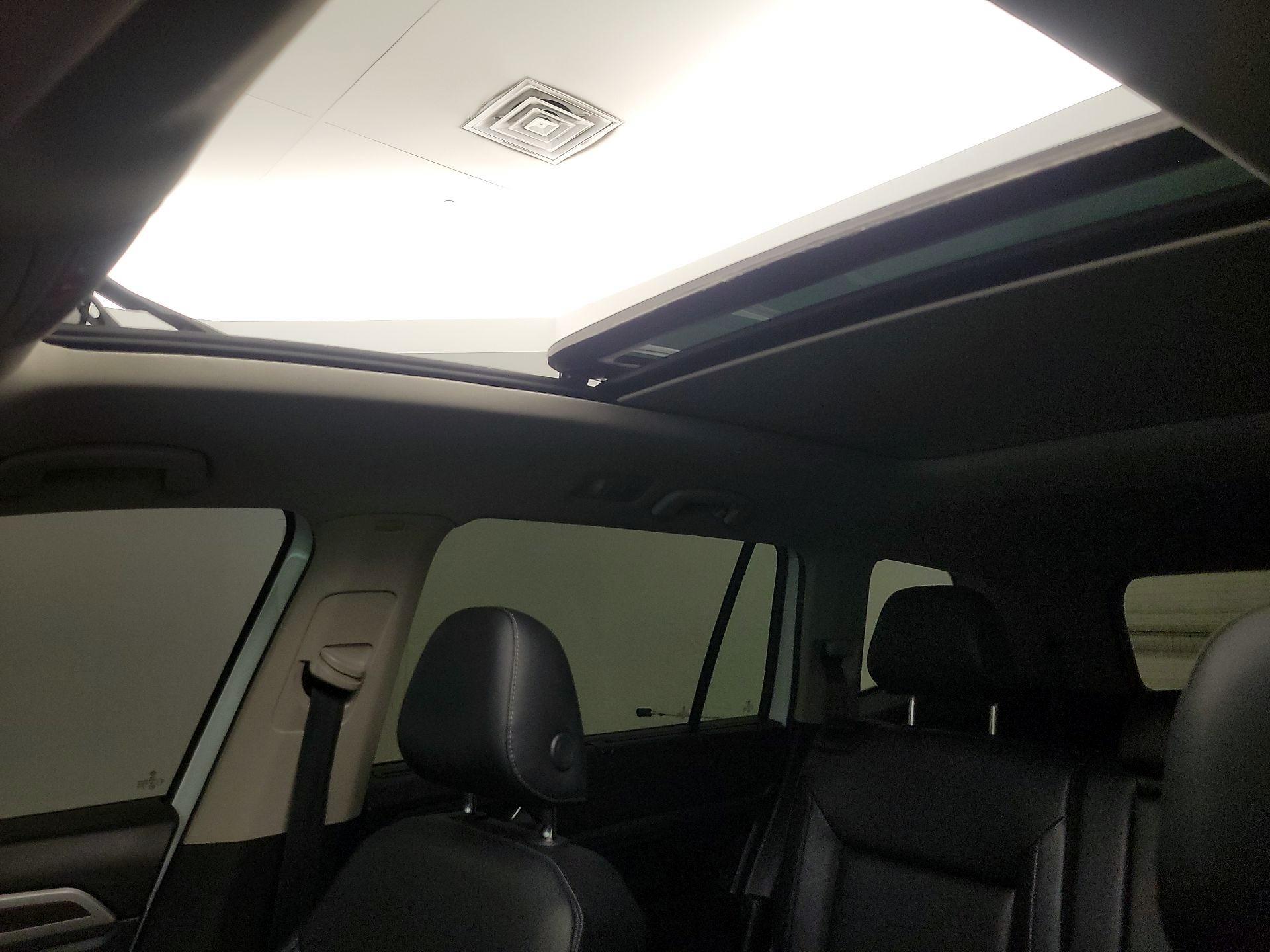 Thumbnail: 2019 Volkswagen Atlas - 19