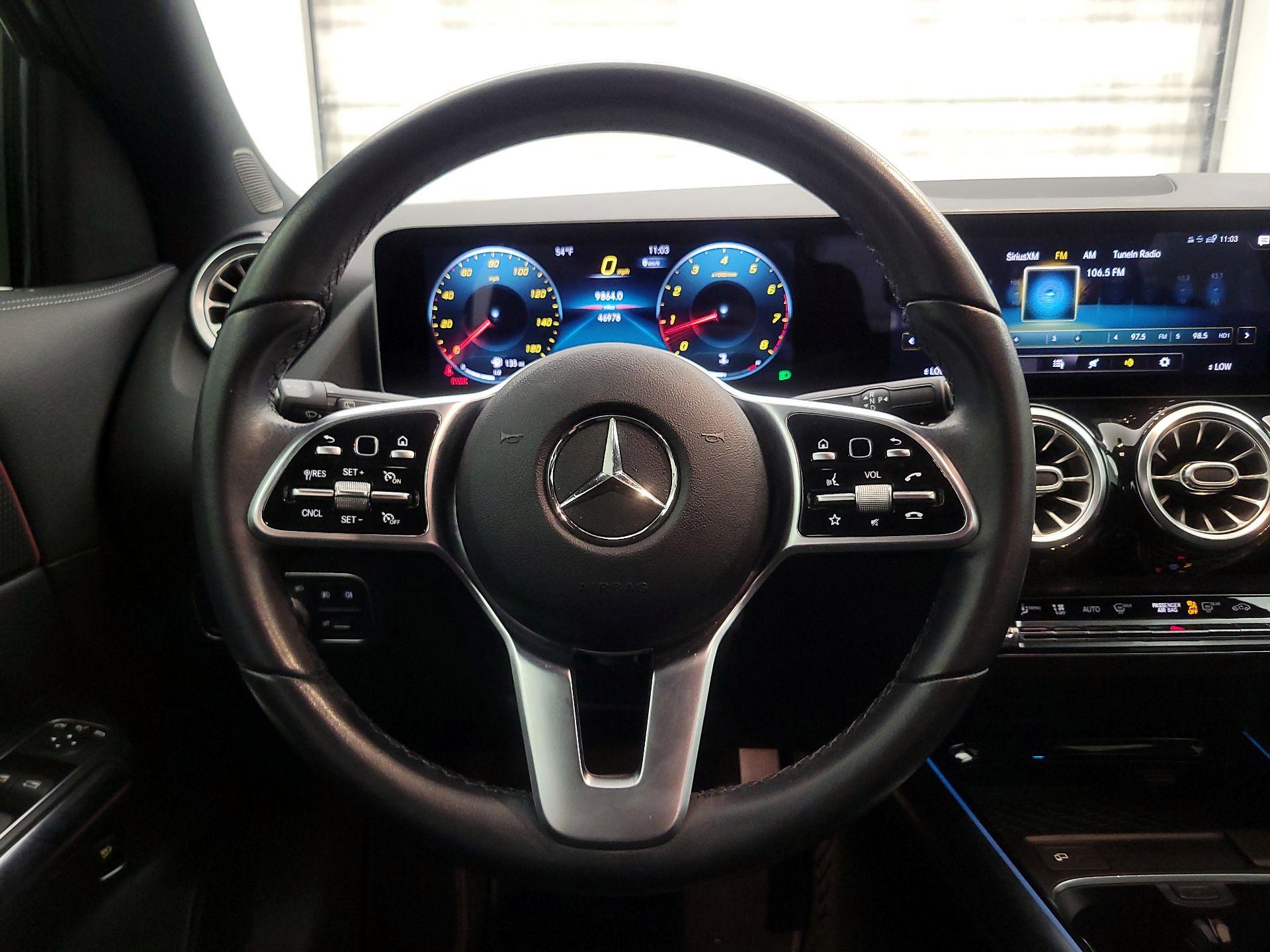 Thumbnail: 2021 Mercedes-Benz GLA - 10