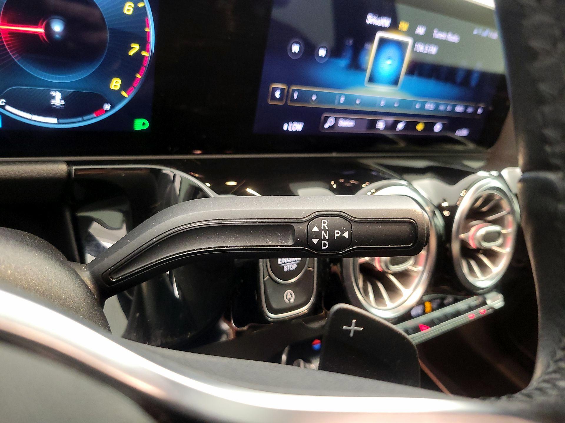 Thumbnail: 2021 Mercedes-Benz GLA - 17