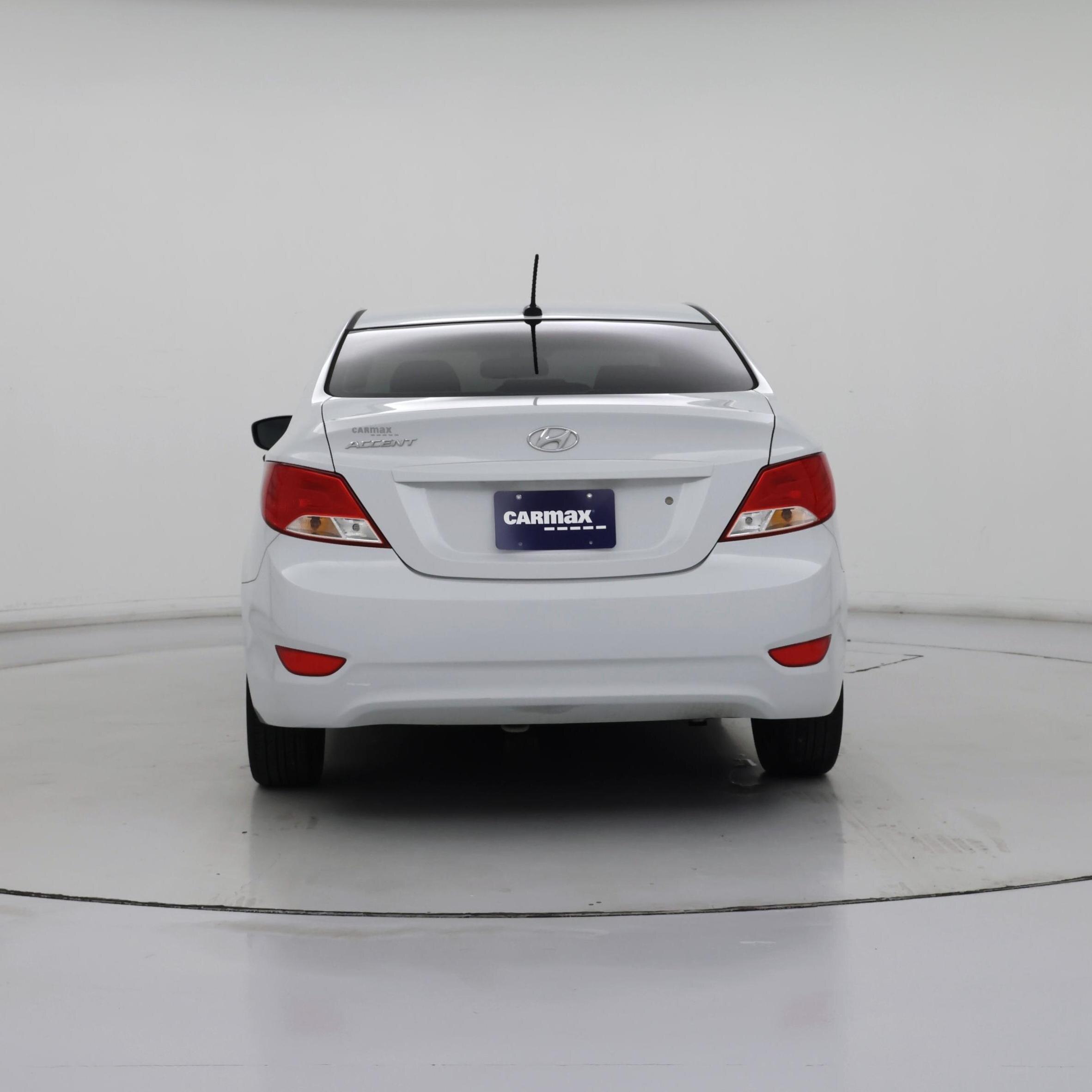 Thumbnail: 2017 Hyundai Accent - 6