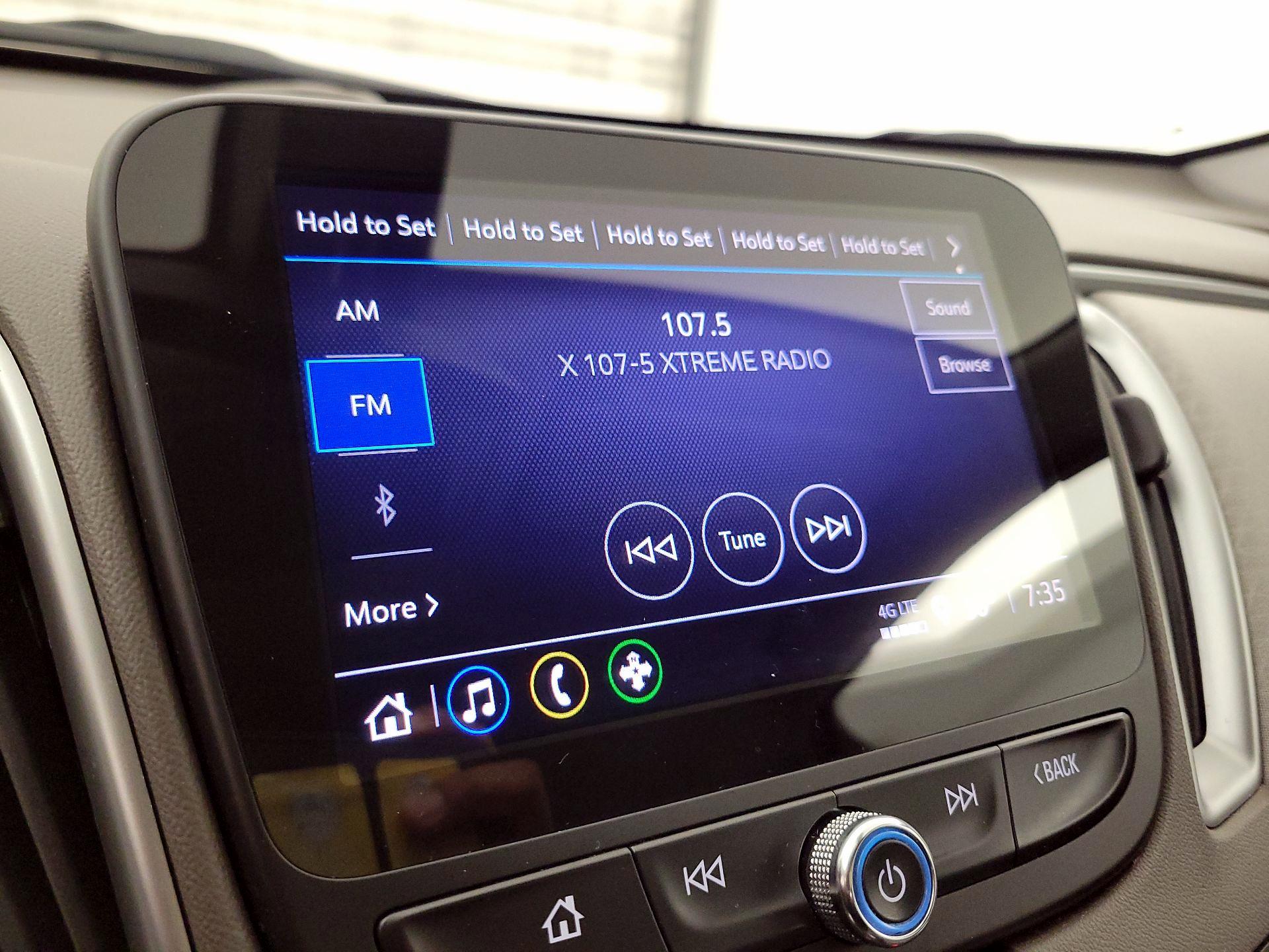 Thumbnail: 2022 Chevrolet Malibu - 15