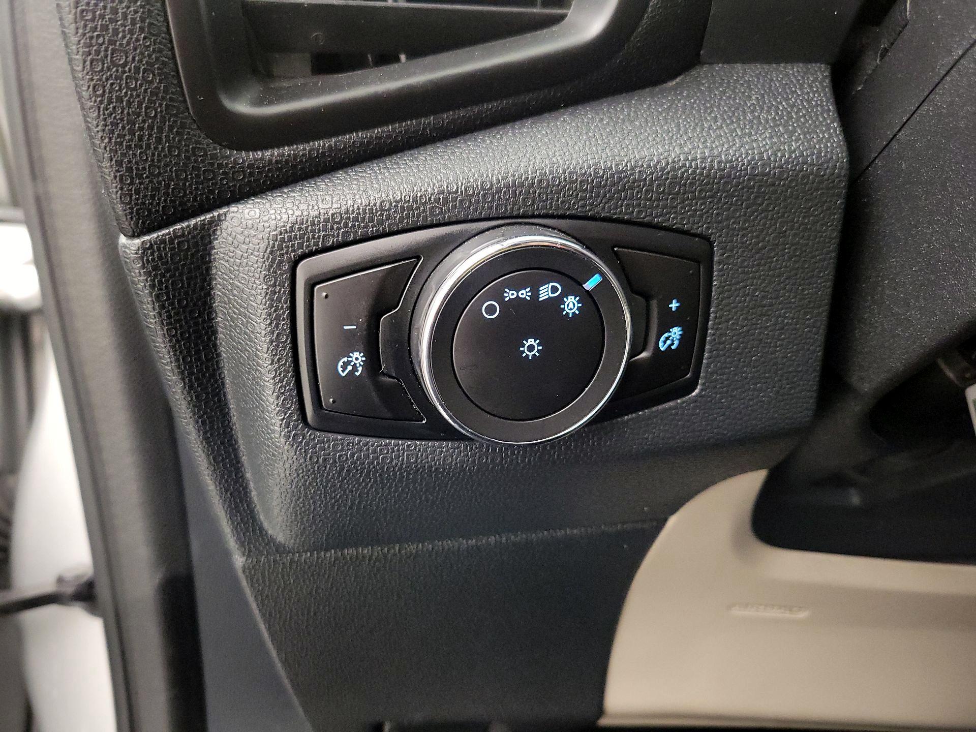 Thumbnail: 2018 Ford EcoSport - 13