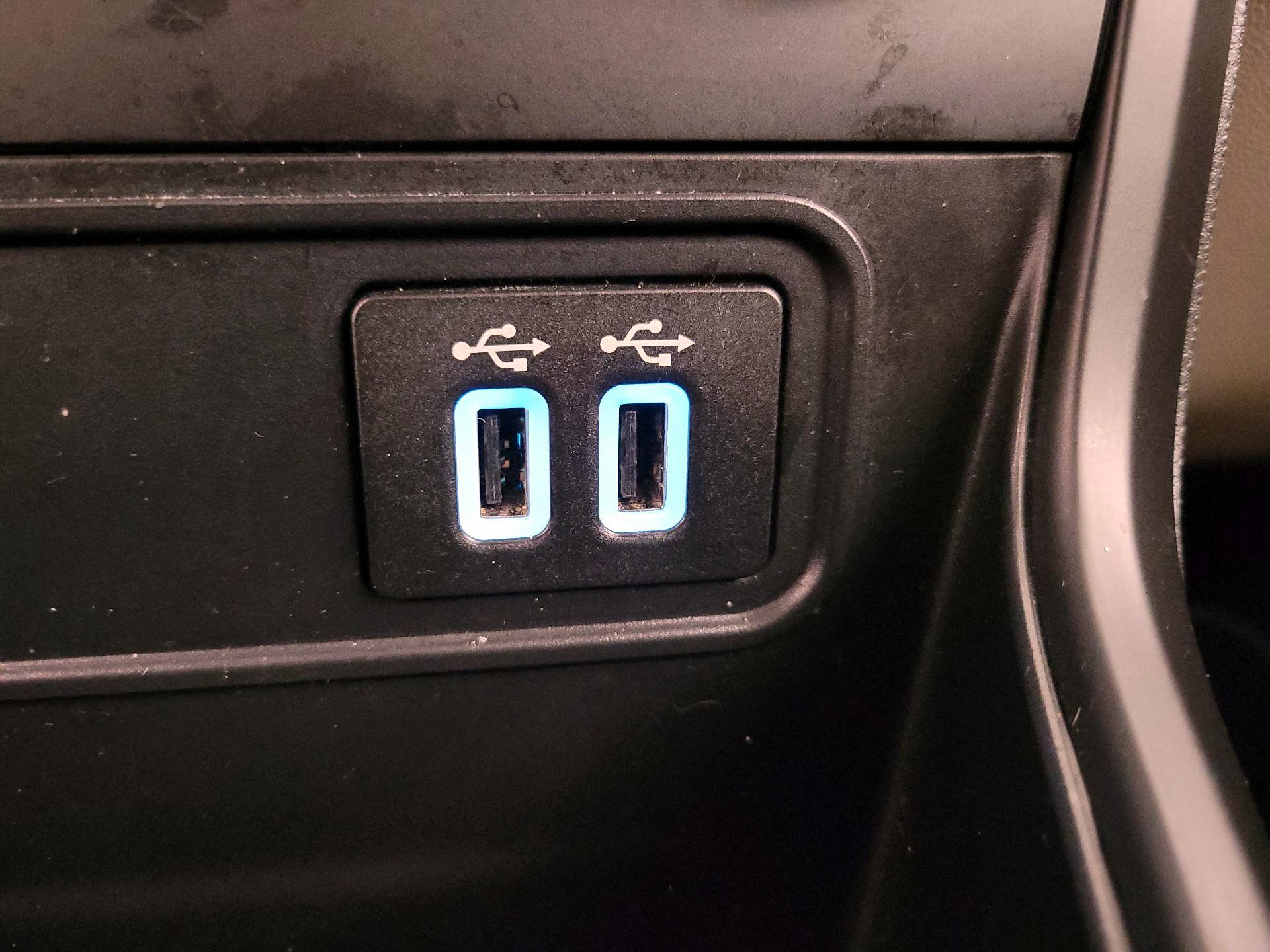 Thumbnail: 2018 Ford EcoSport - 18