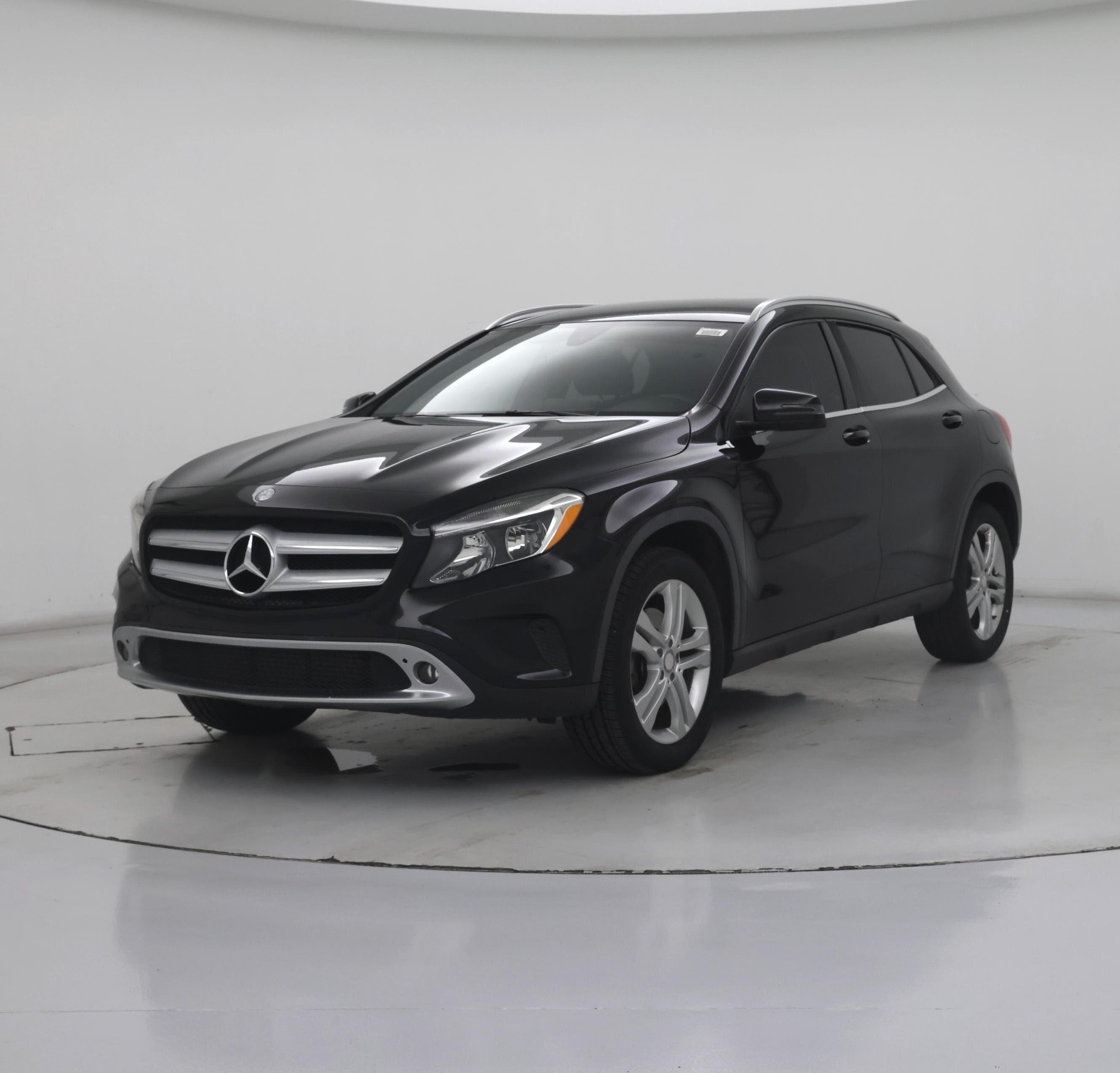 Thumbnail: 2017 Mercedes-Benz GLA - 4