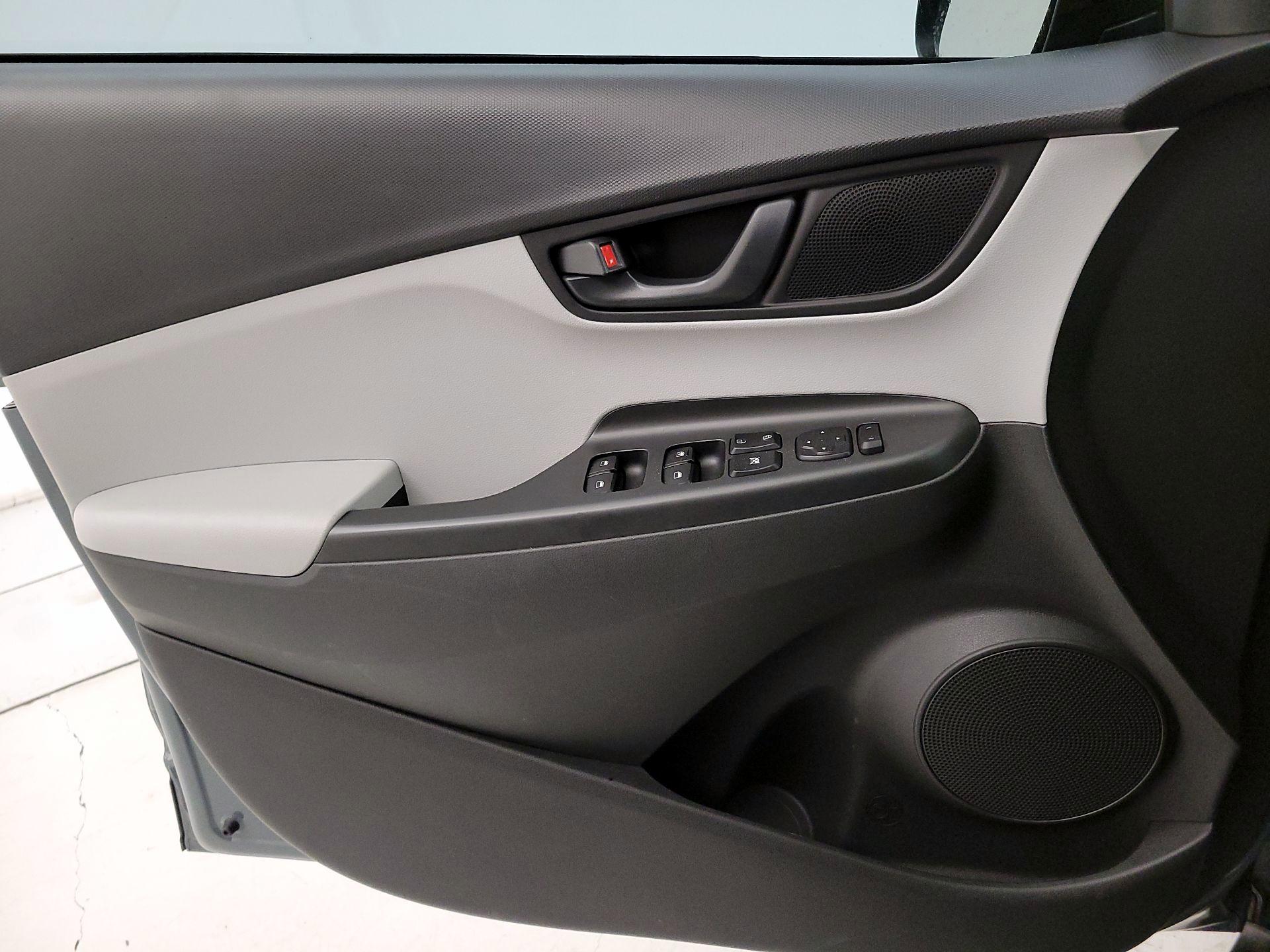 Thumbnail: 2022 Hyundai Kona - 12