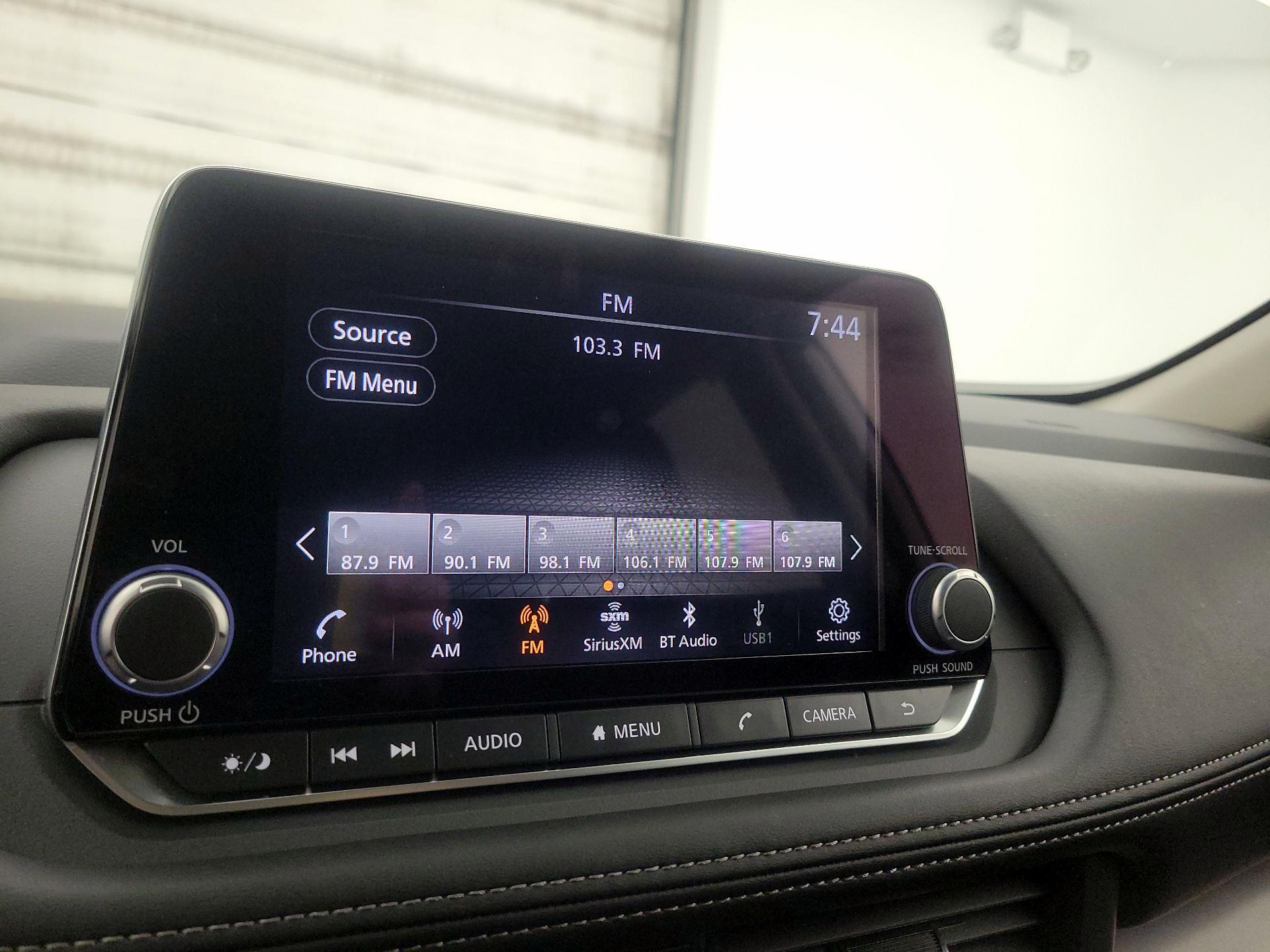 Thumbnail: 2025 Nissan Rogue - 15