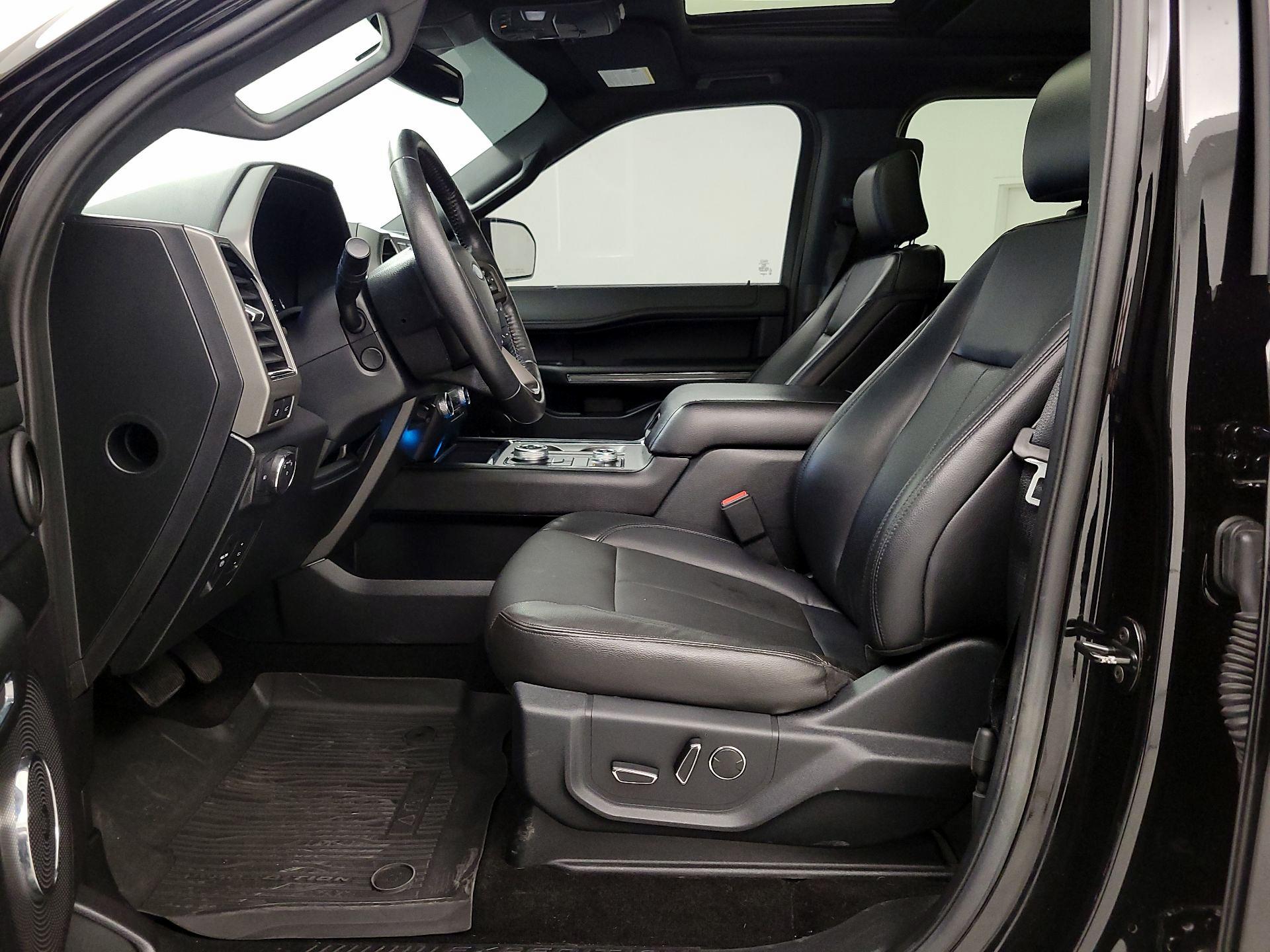 Thumbnail: 2019 Ford Expedition - 11