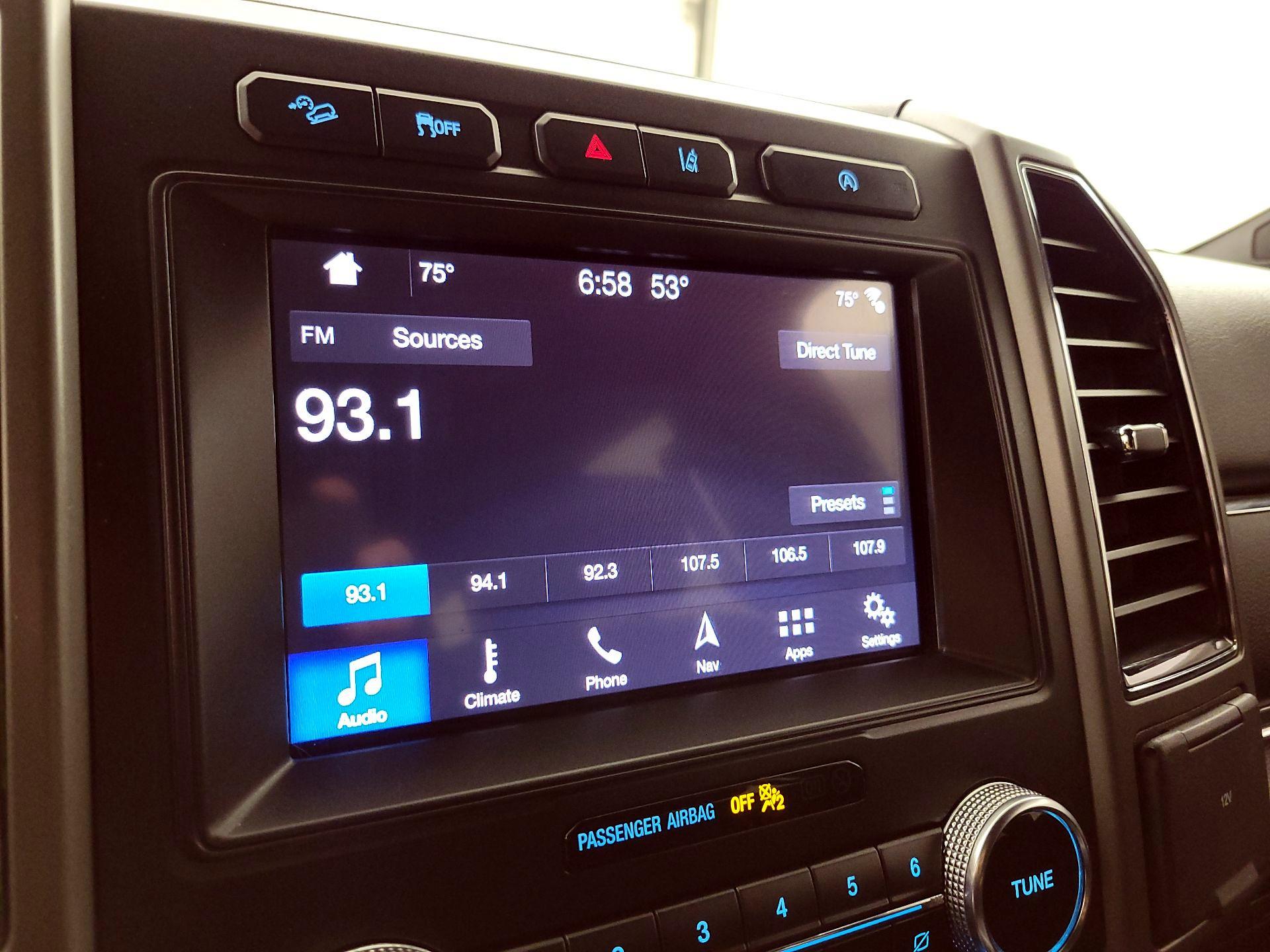 Thumbnail: 2019 Ford Expedition - 16