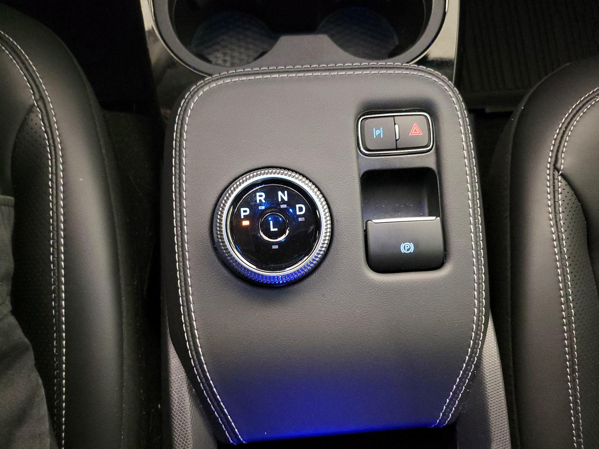 Thumbnail: 2022 Ford Mustang Mach-E - 18