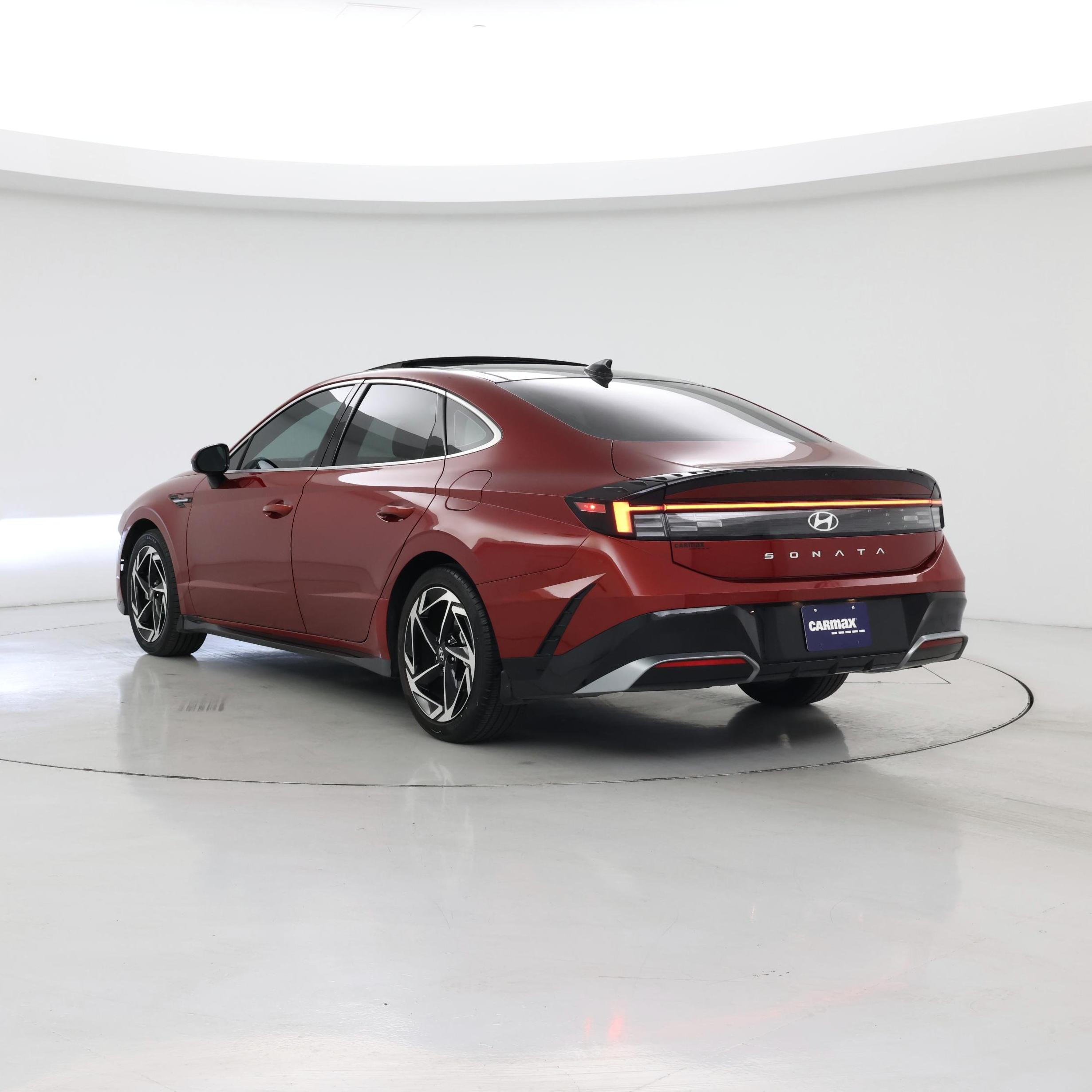 Thumbnail: 2024 Hyundai Sonata - 2