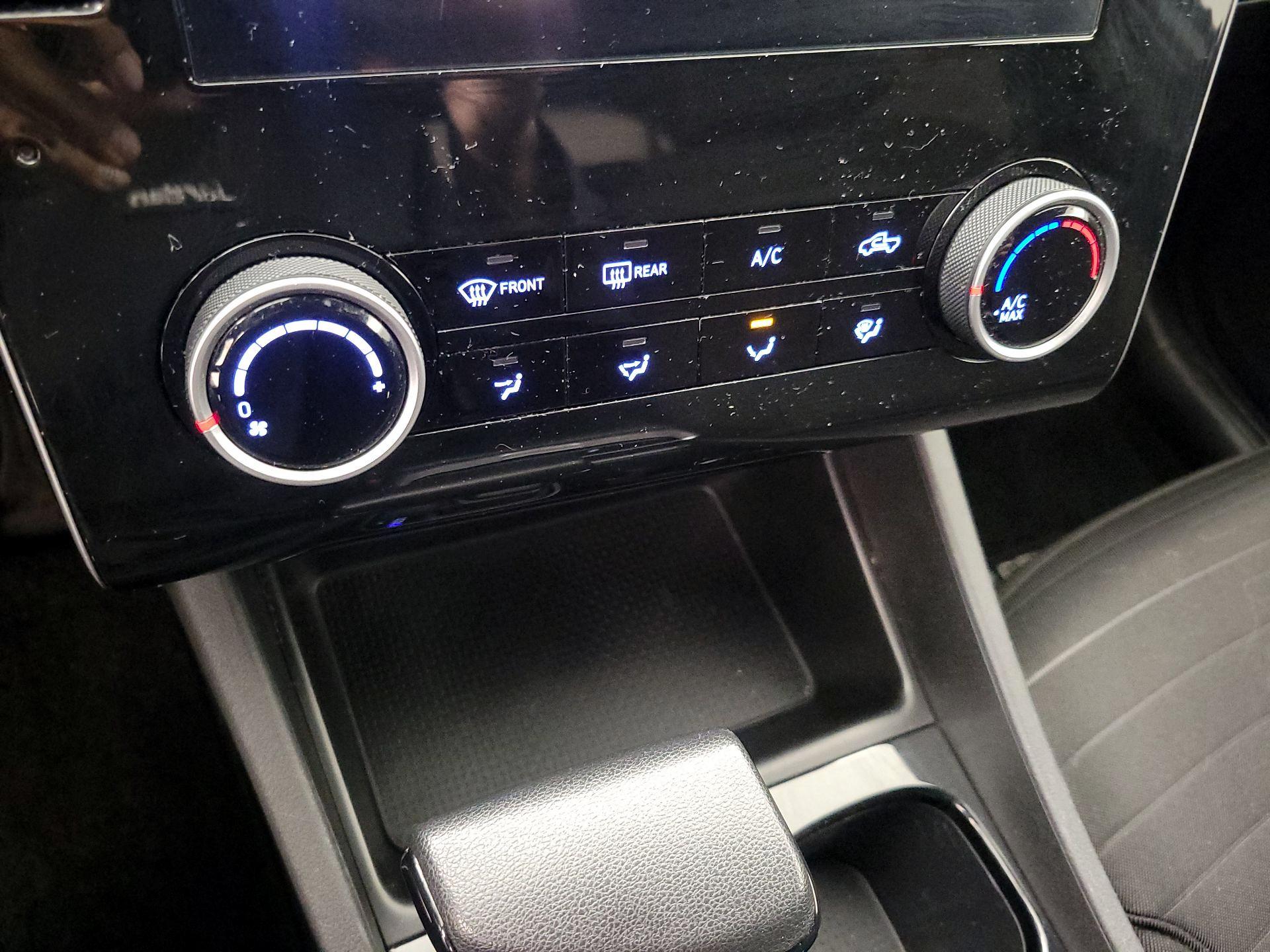 Thumbnail: 2023 Hyundai Santa Cruz - 16