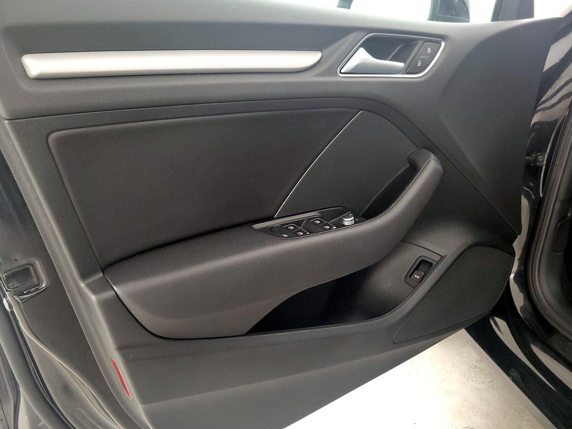 Thumbnail: 2016 Audi A3 - 12