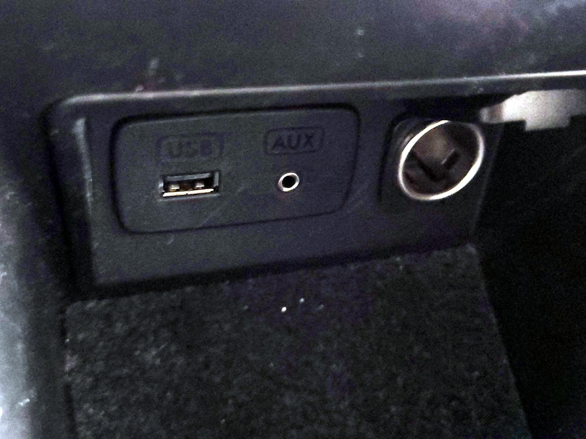 Thumbnail: 2014 Subaru Outback - 18