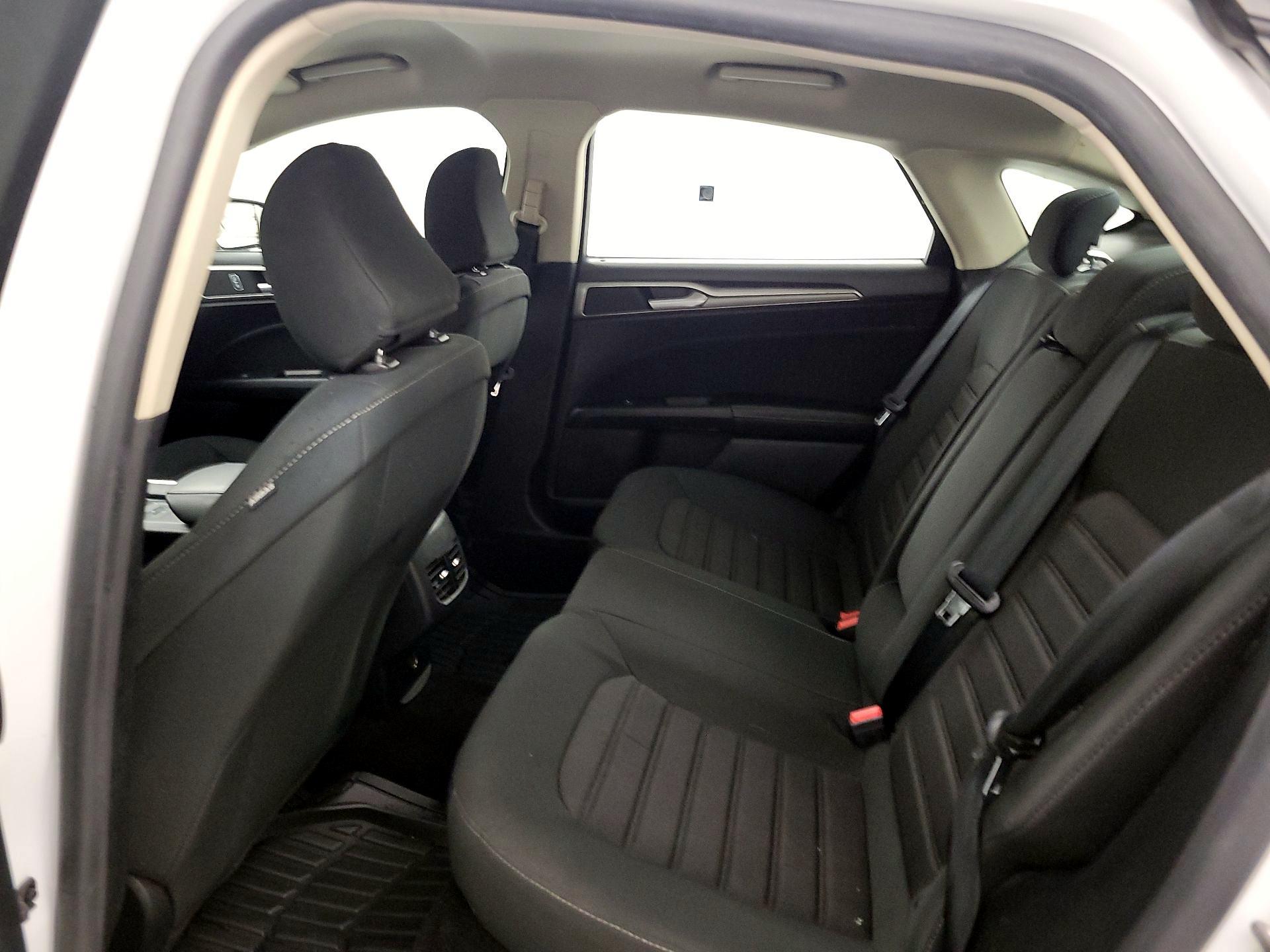 Thumbnail: 2020 Ford Fusion - 19