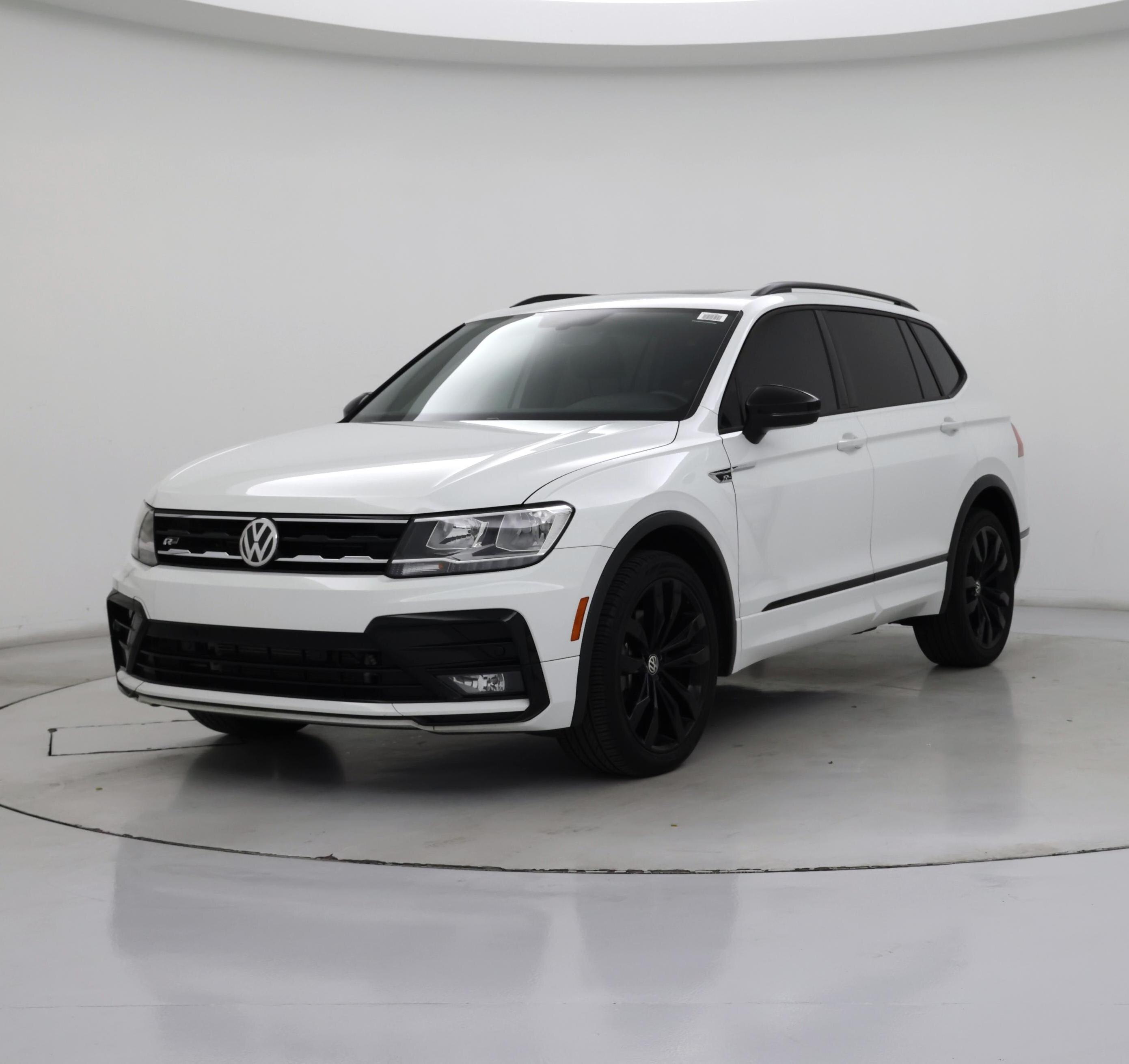 Thumbnail: 2021 Volkswagen Tiguan - 4