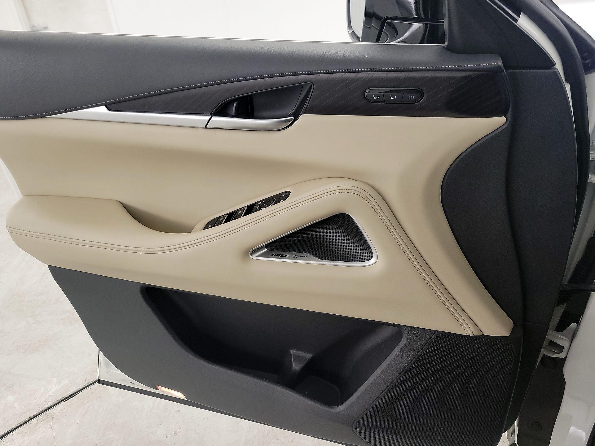 Thumbnail: 2023 INFINITI QX60 - 12