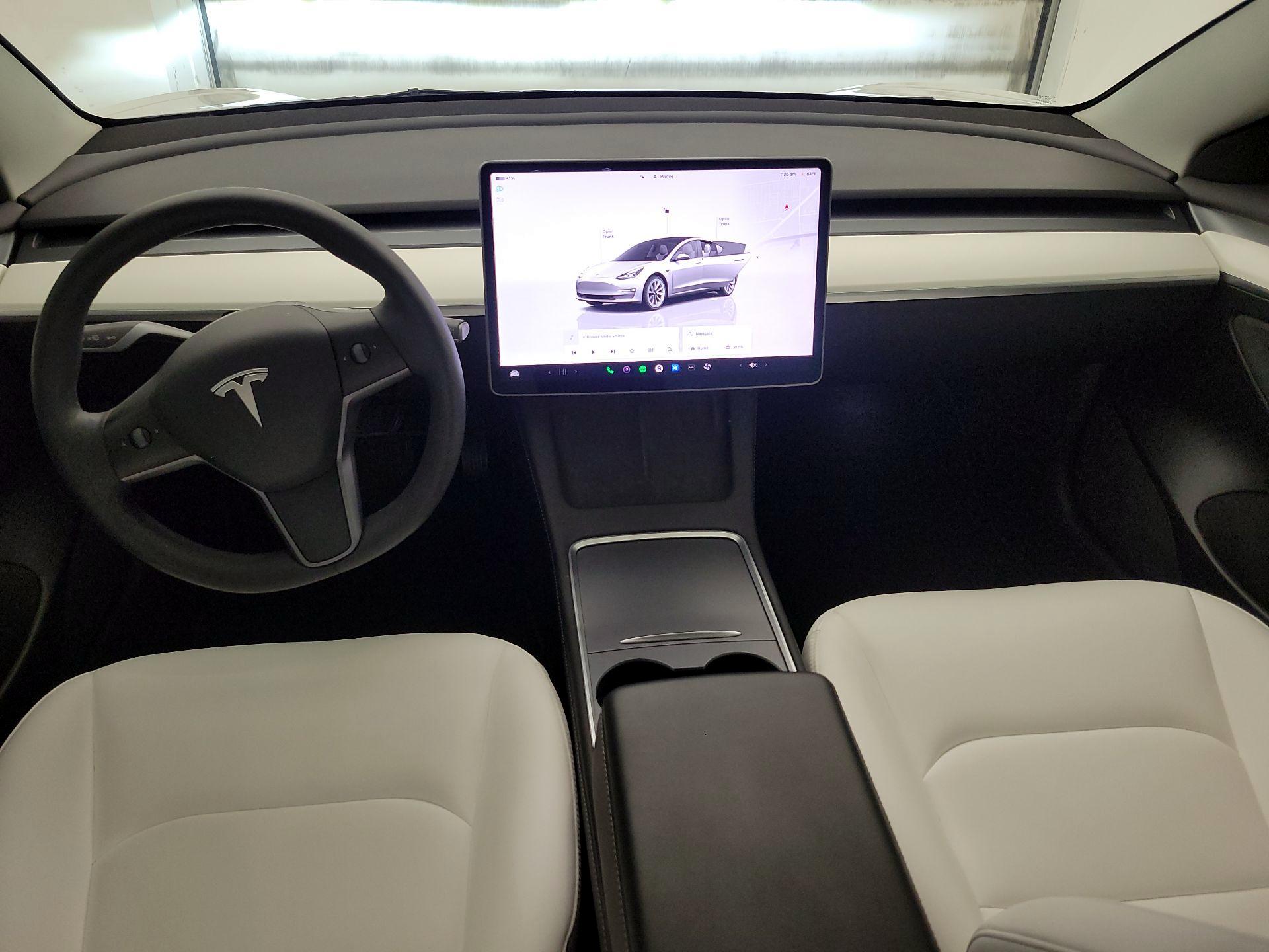 Thumbnail: 2022 Tesla Model 3 - 9