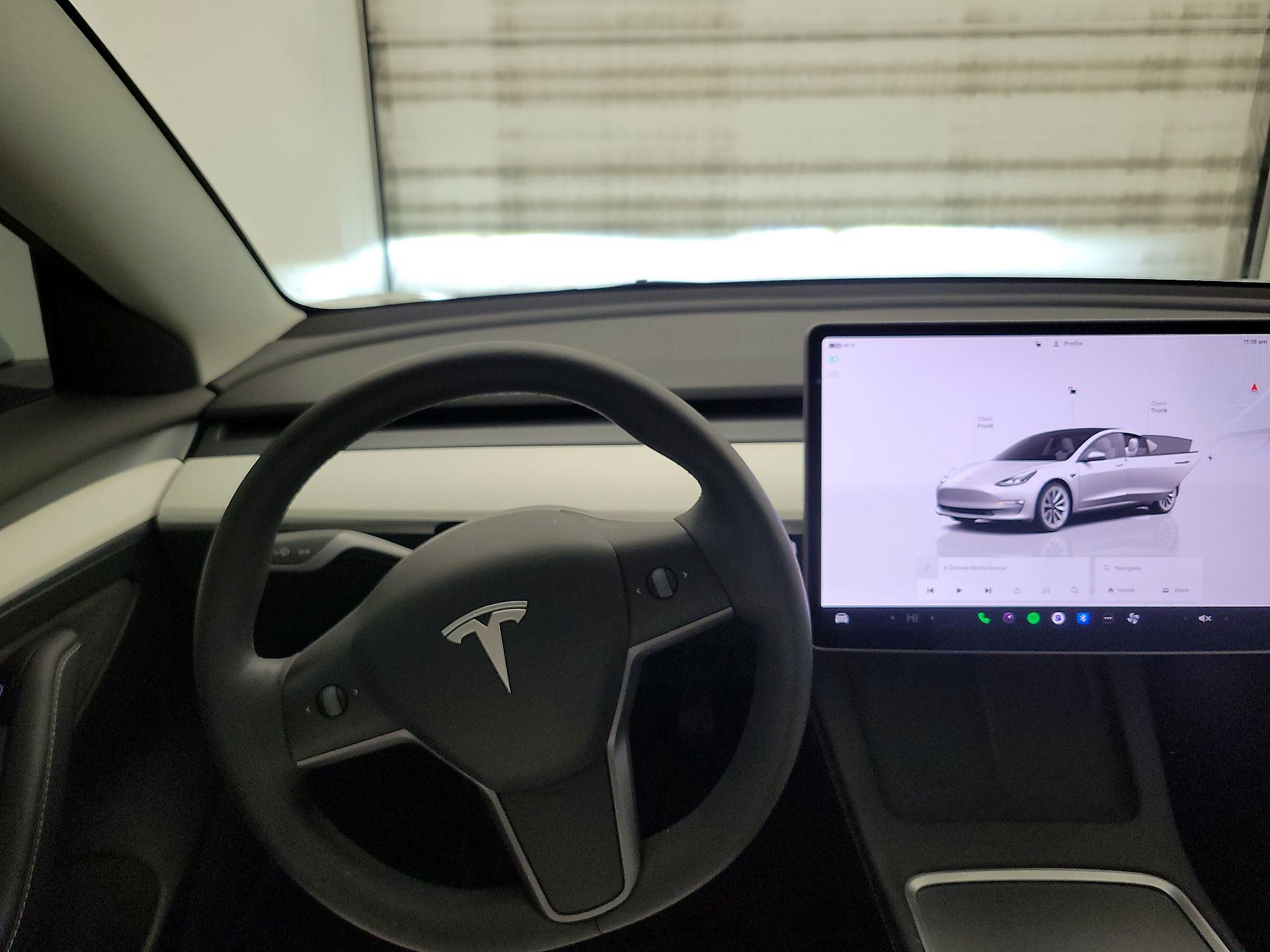 Thumbnail: 2022 Tesla Model 3 - 10